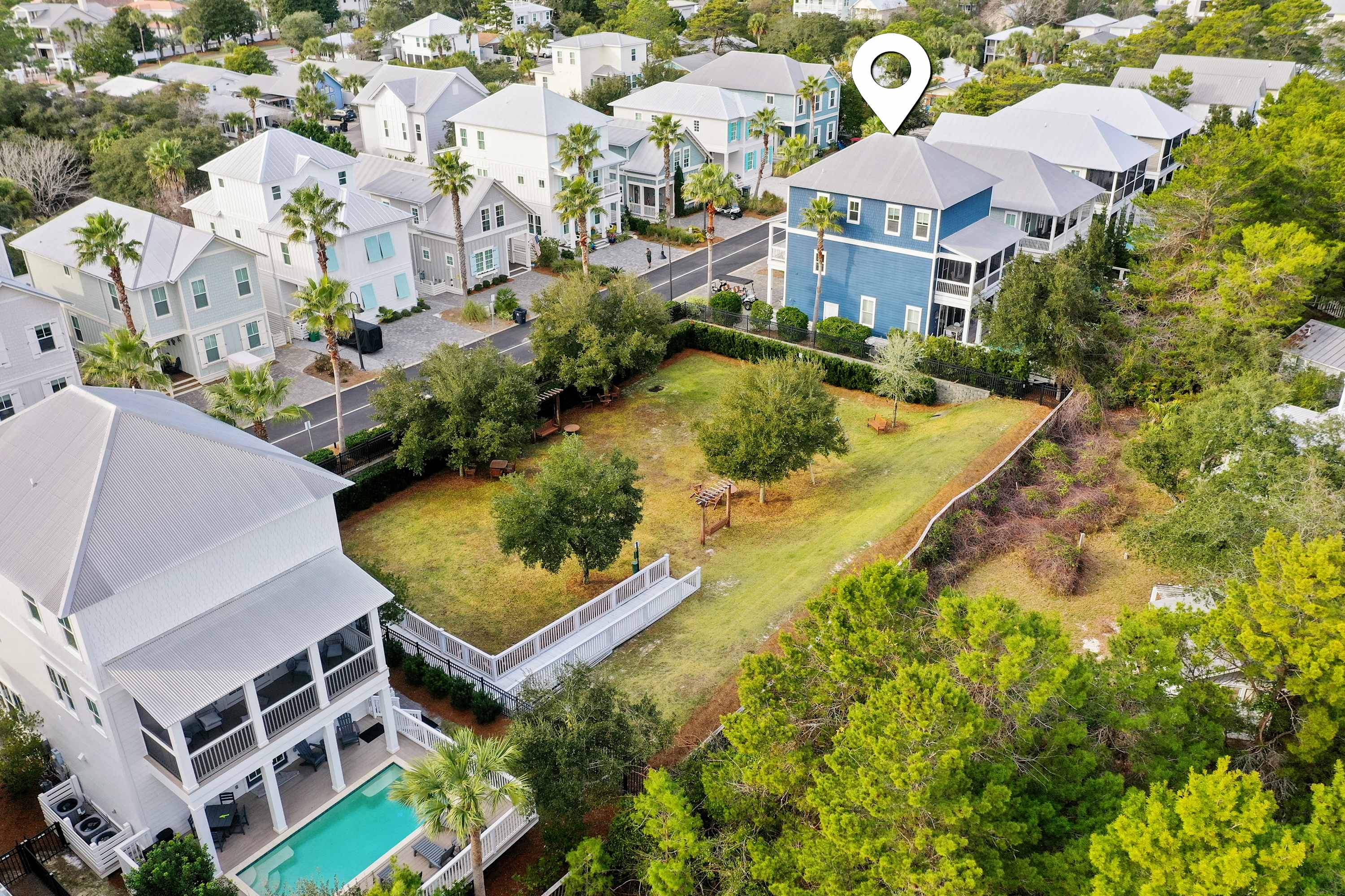 30A Escape - Walk or bike to the beach, Nearby tra