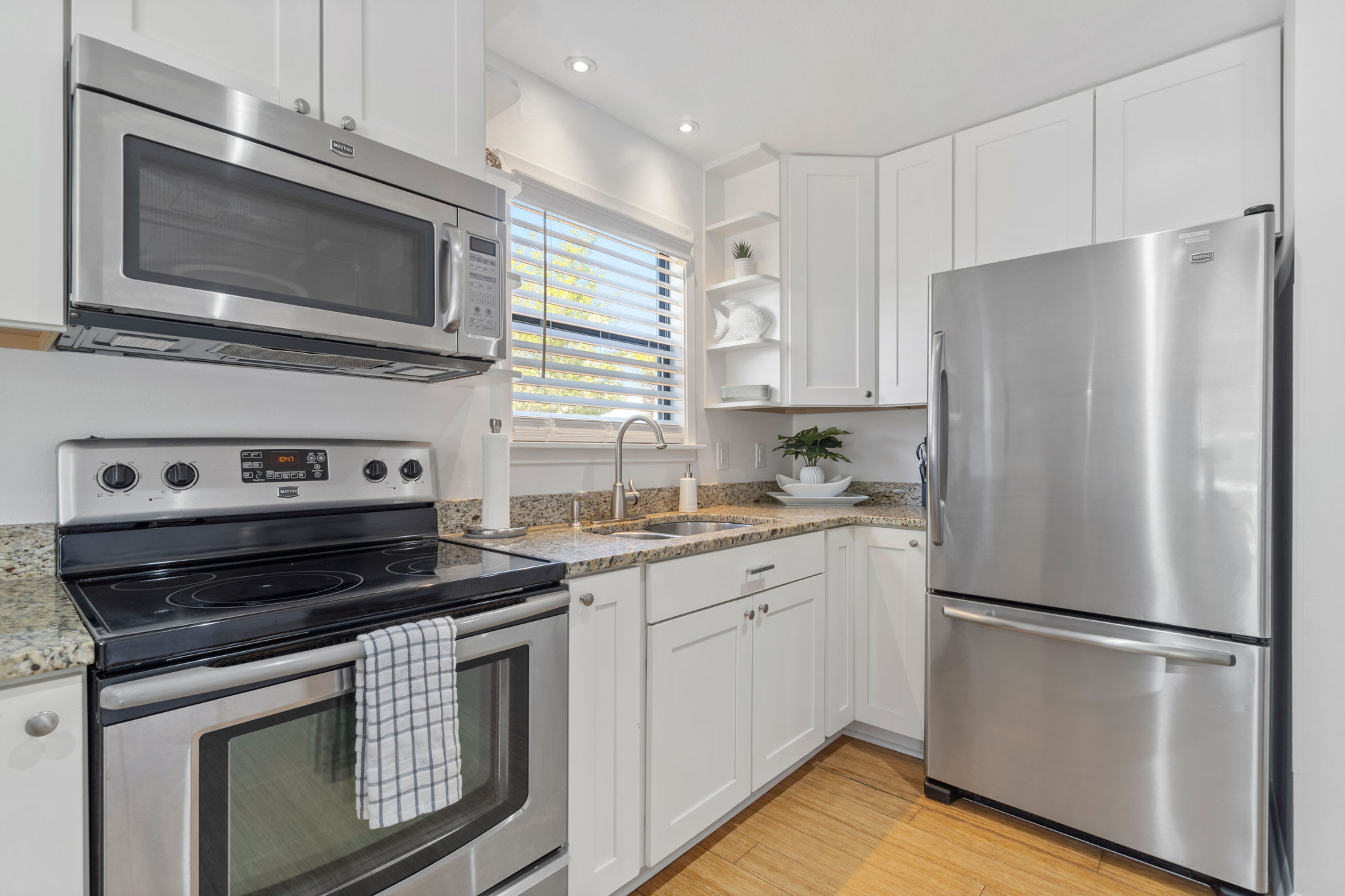Sea Esta 30A | Beautiful Condo | Close To Beach
