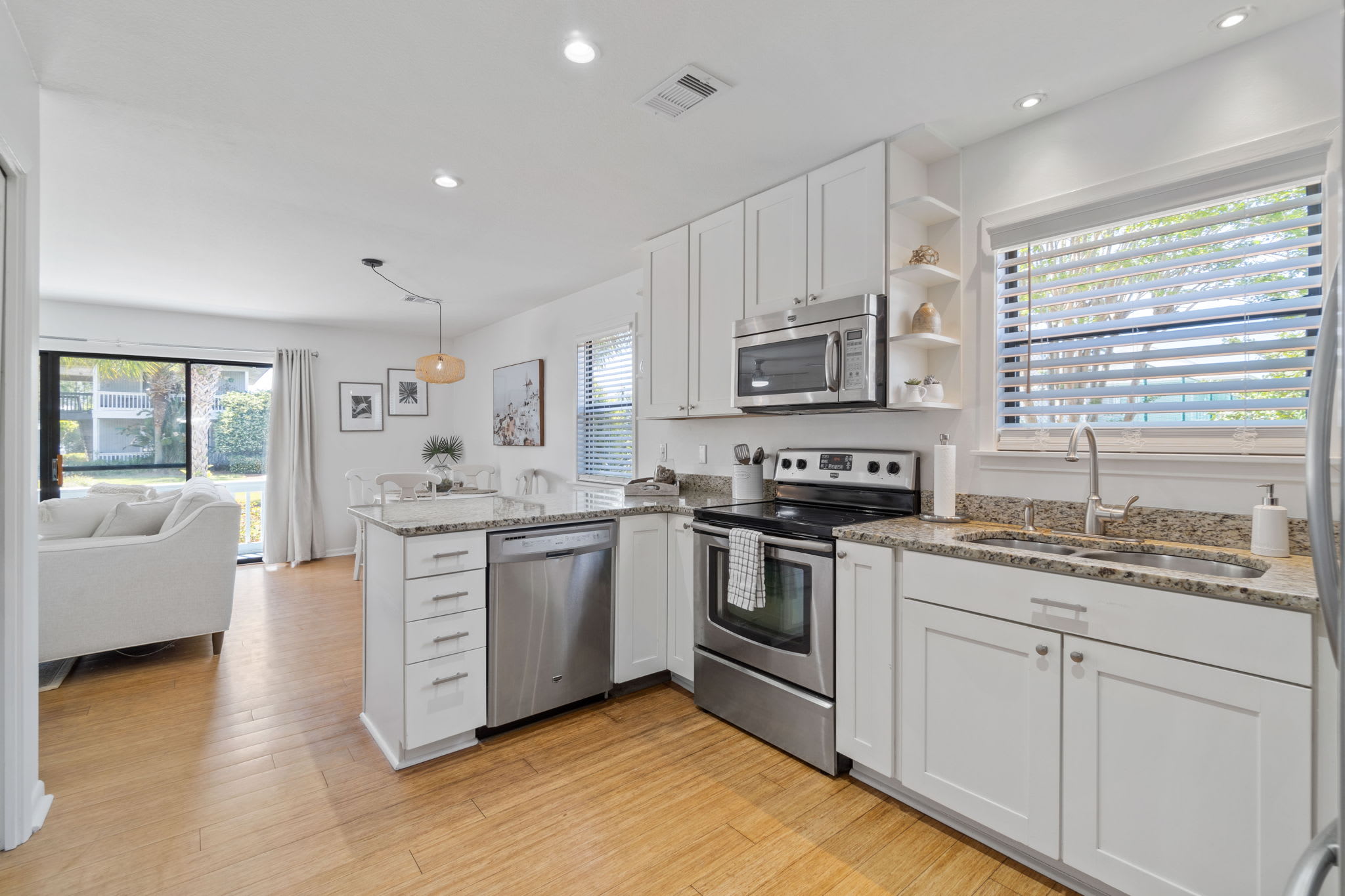 Sea Esta 30A | Beautiful Condo | Close To Beach