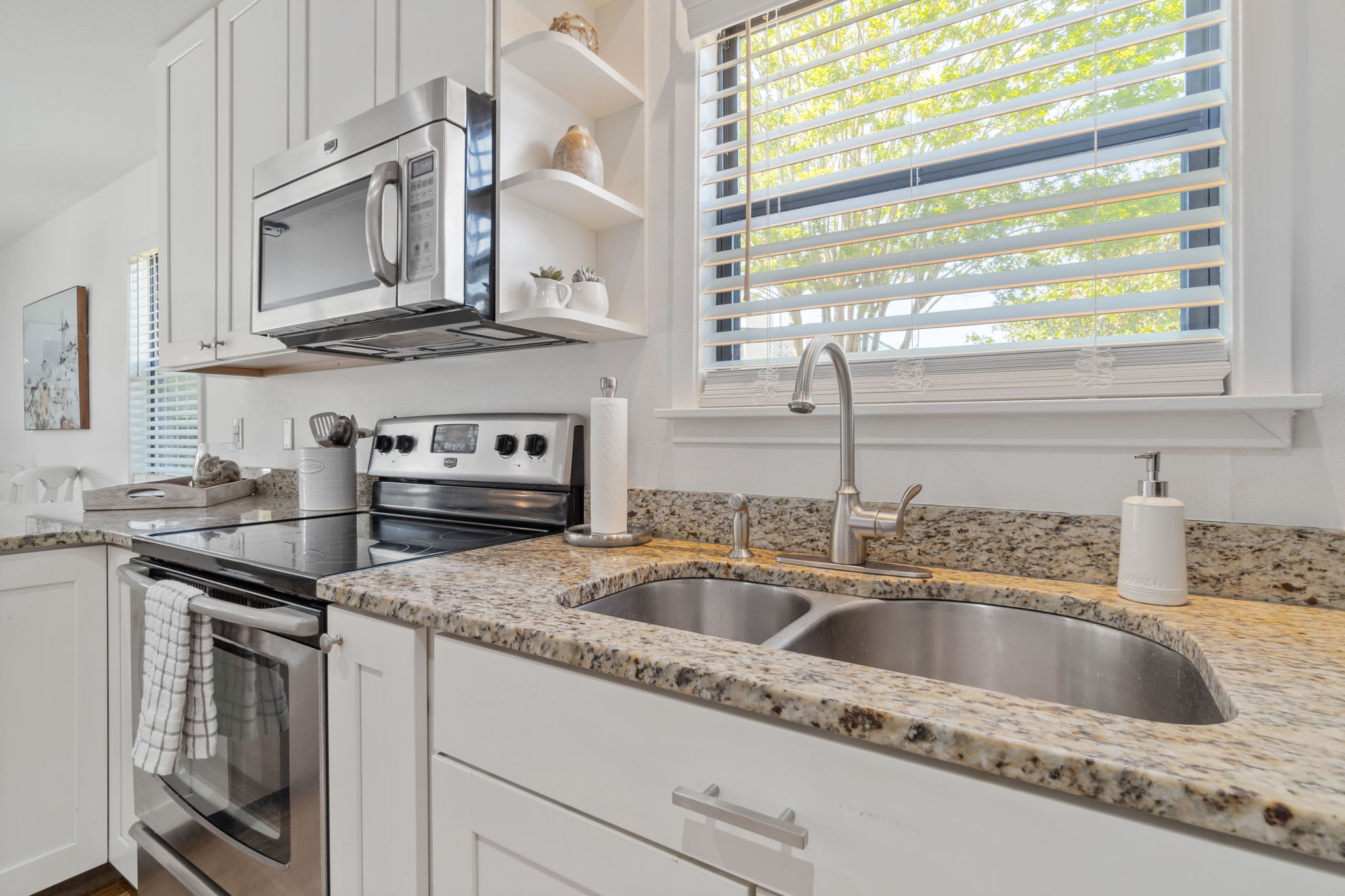 Sea Esta 30A | Beautiful Condo | Close To Beach