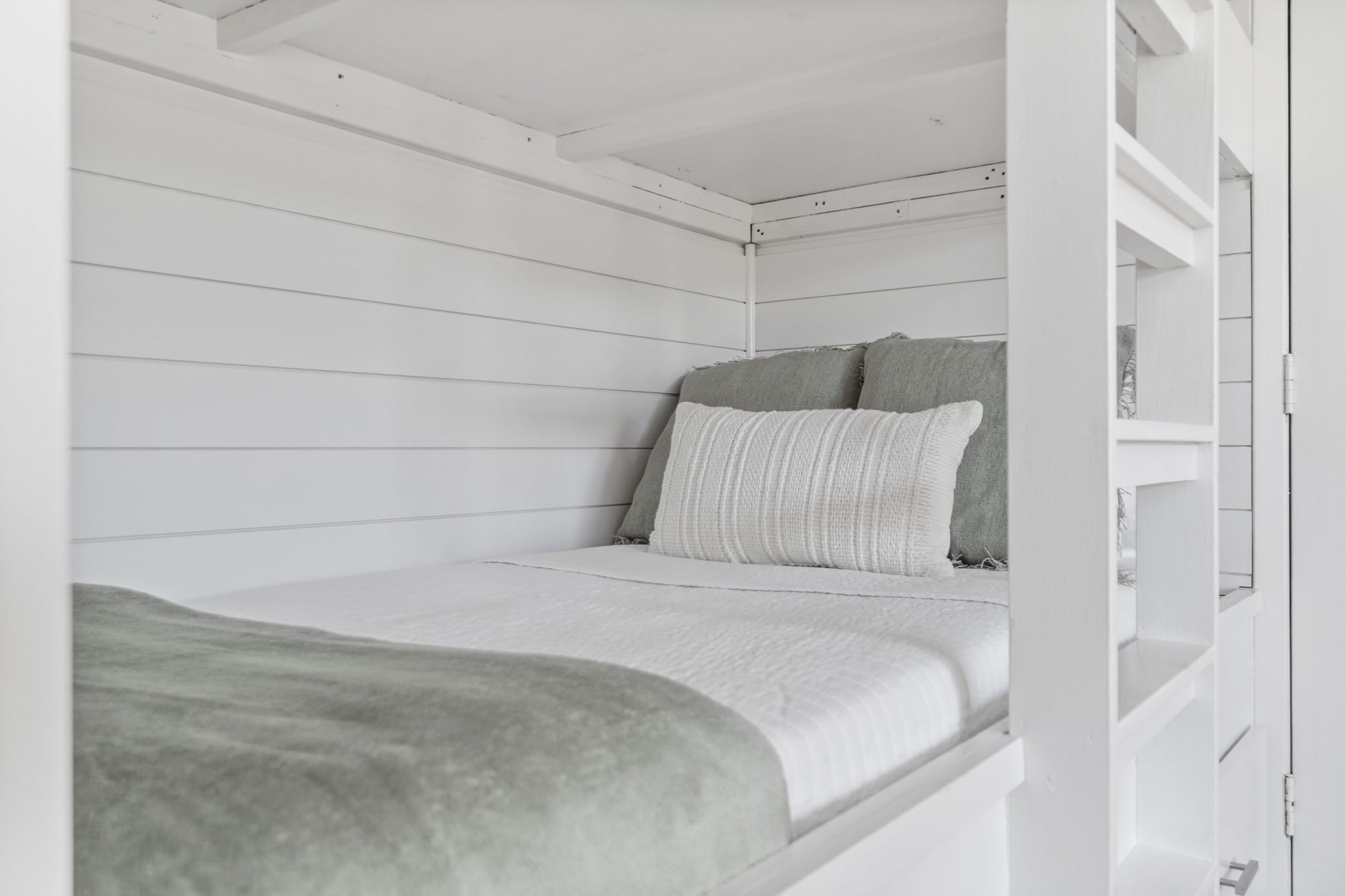 Sea Esta 30A | Beautiful Condo | Close To Beach