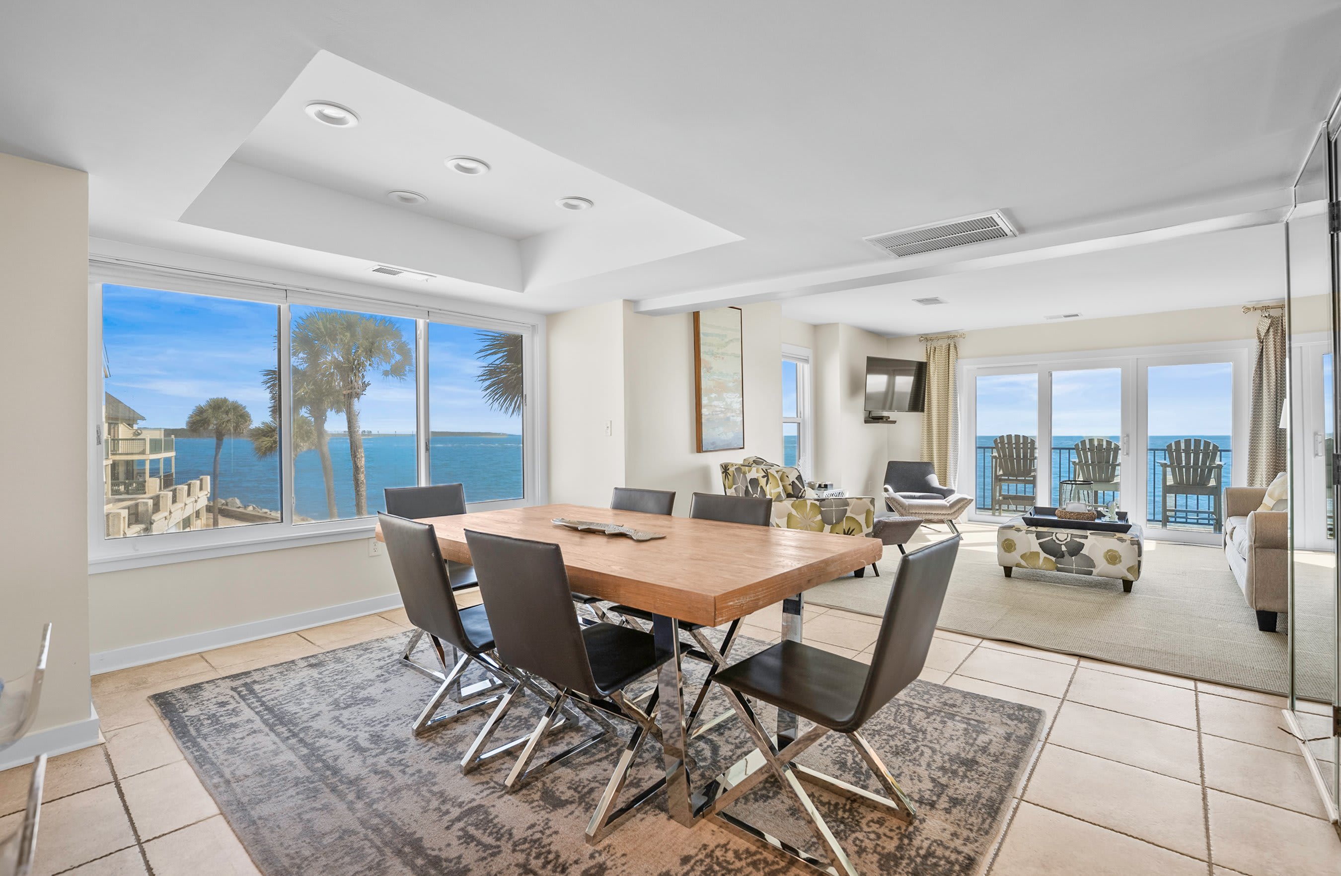 627 Newhaven | Photo 24