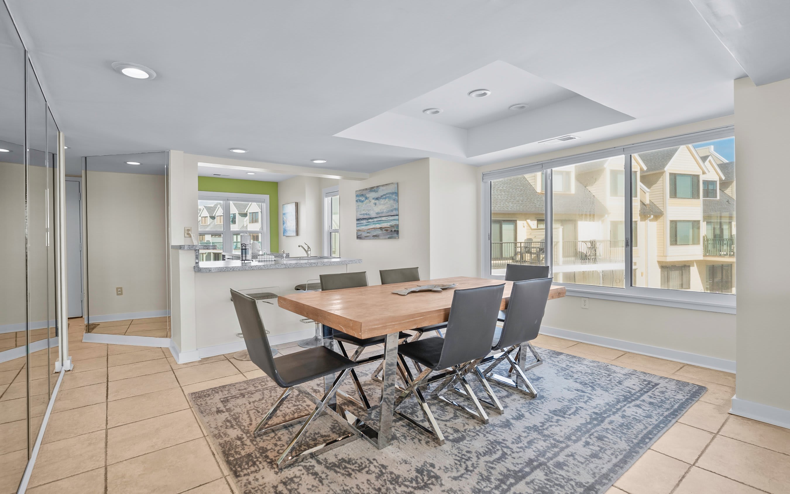 627 Newhaven | Photo 25