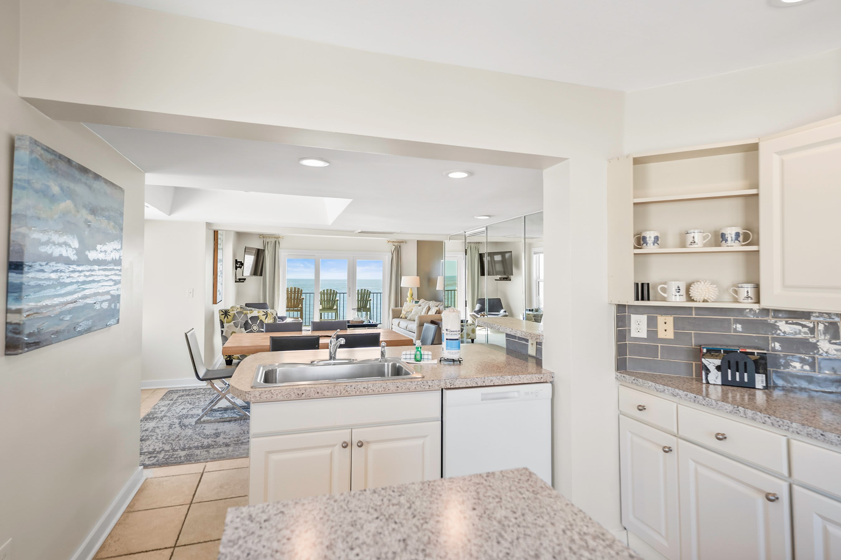 627 Newhaven | Photo 38