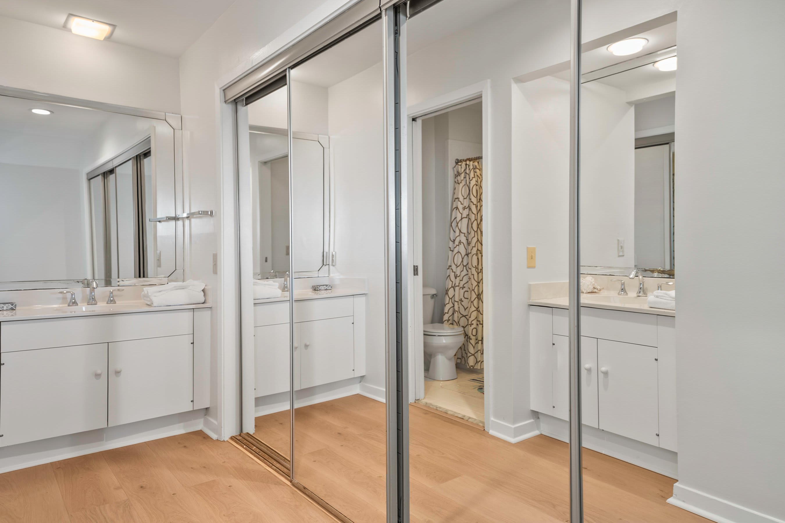 627 Newhaven | Photo 42