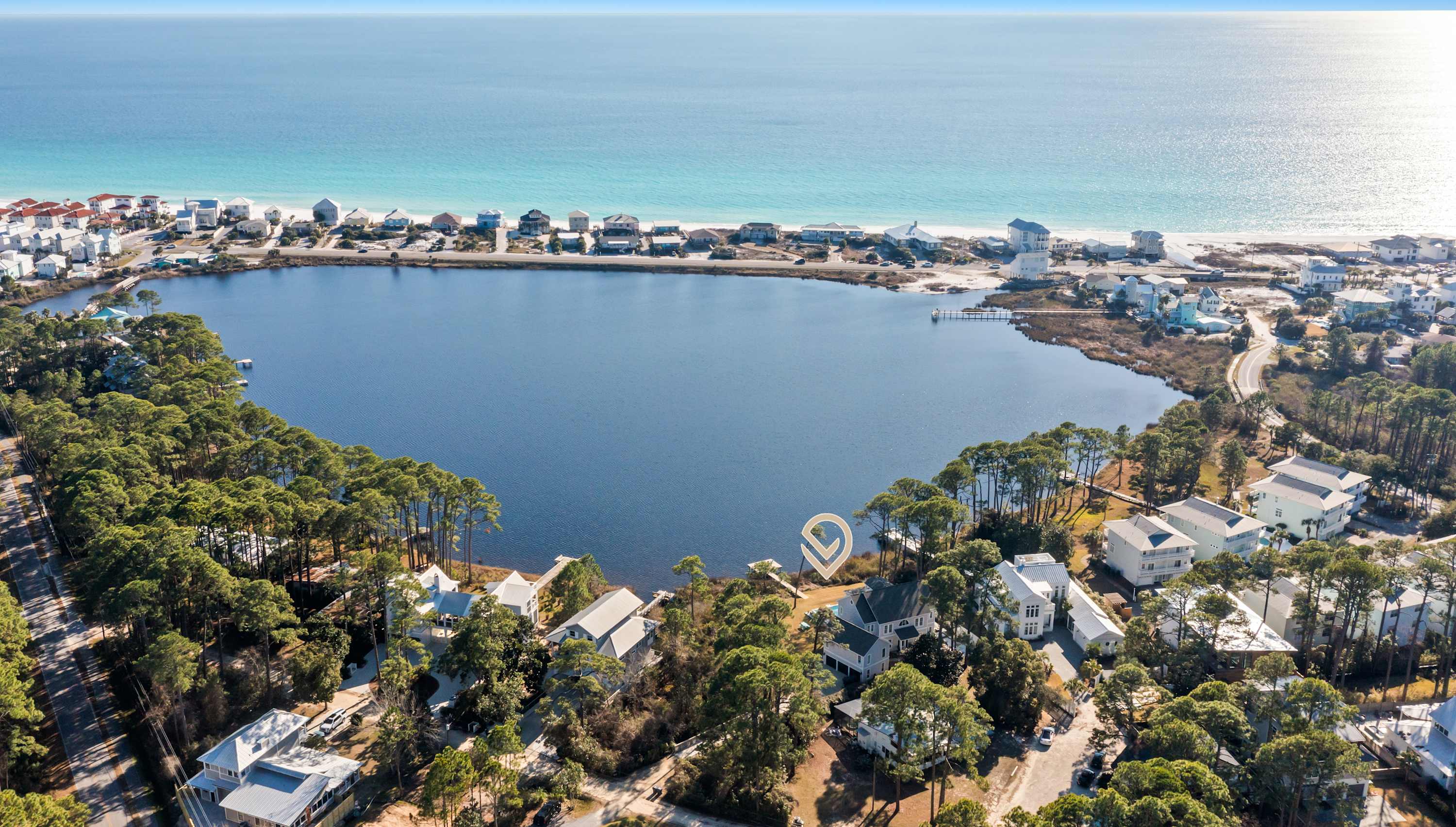 Oyster Lake Oasis - Hot Tub + Pool + Lake Front
