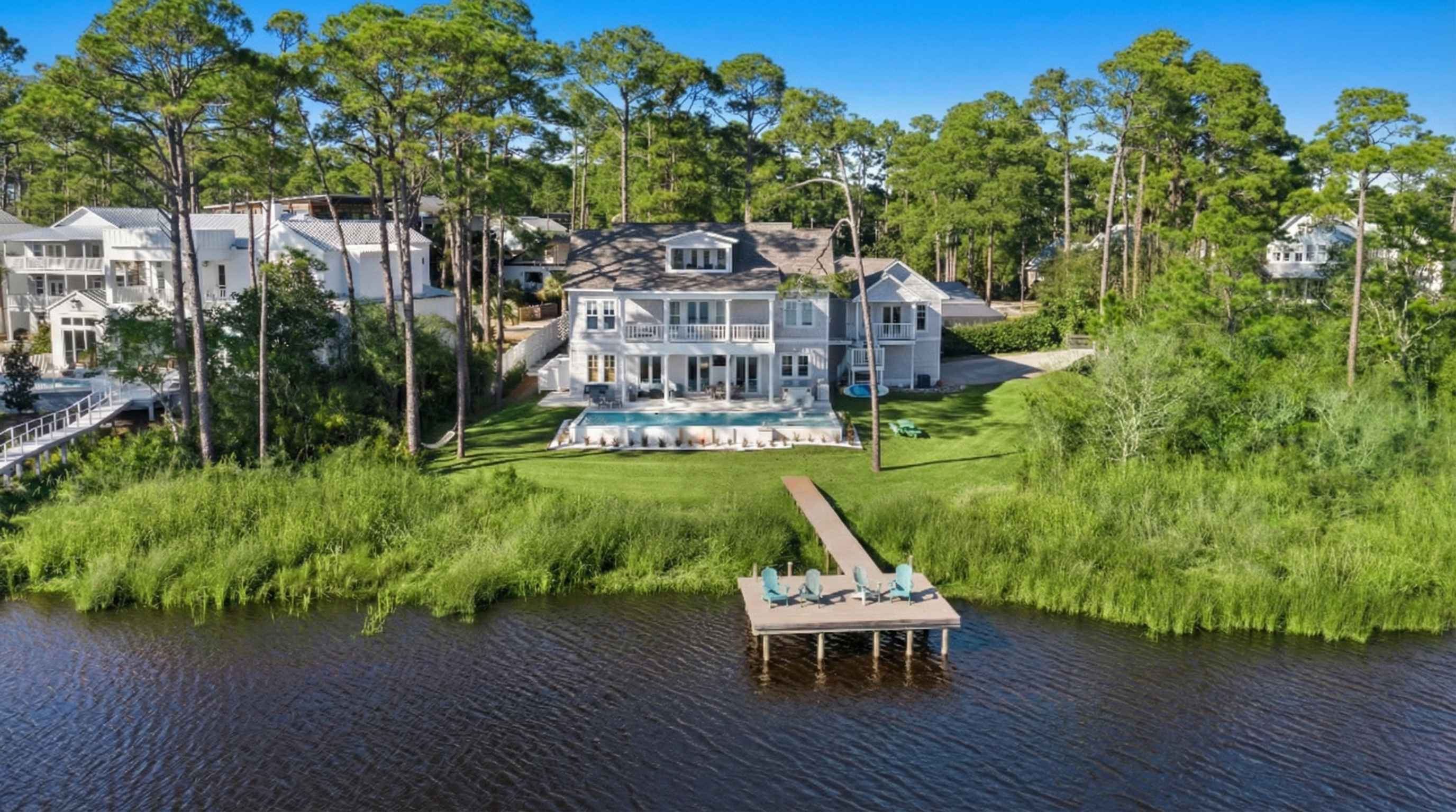 Oyster Lake Oasis - Hot Tub + Pool + Lake Front