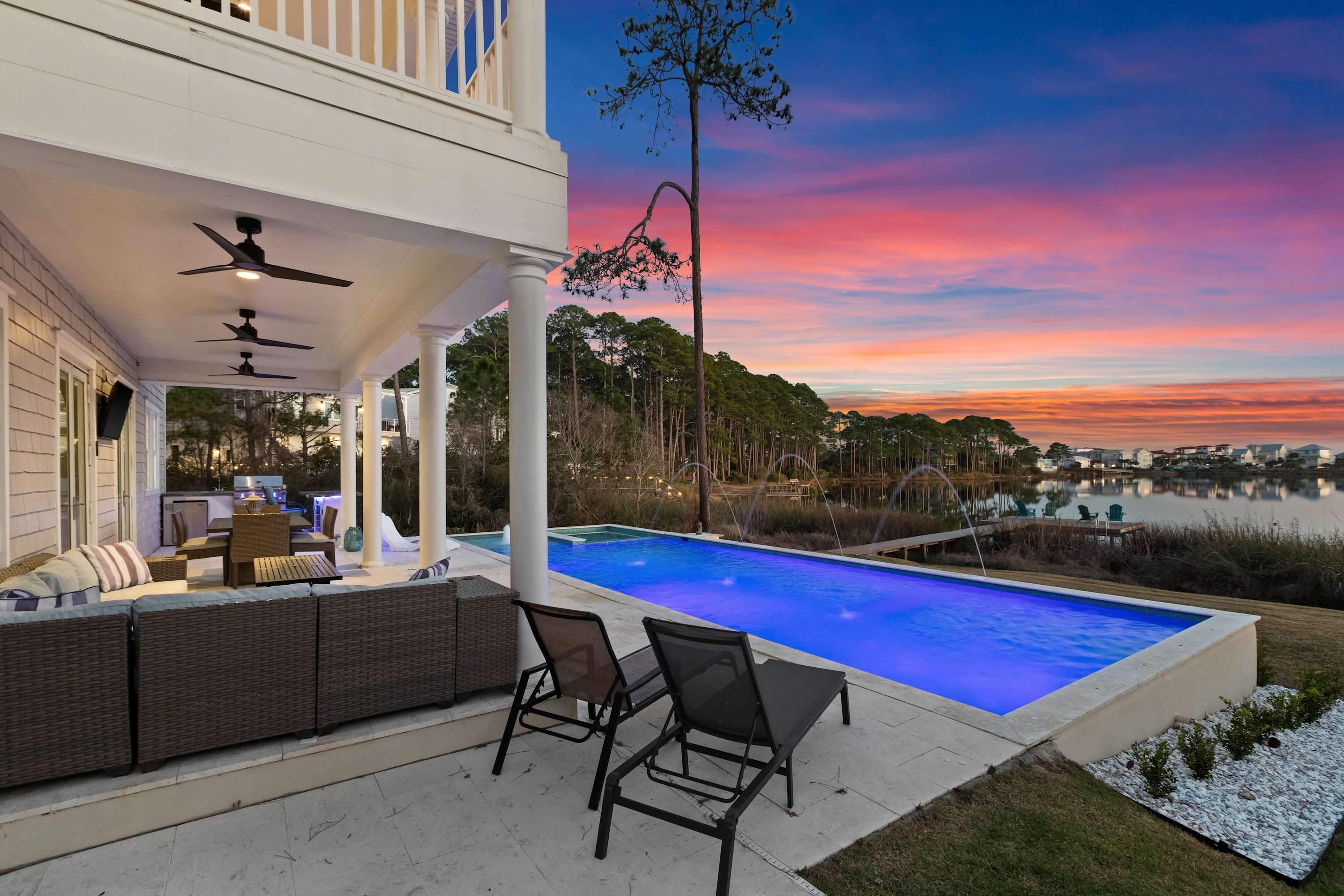 Oyster Lake Oasis - Hot Tub + Pool + Lake Front