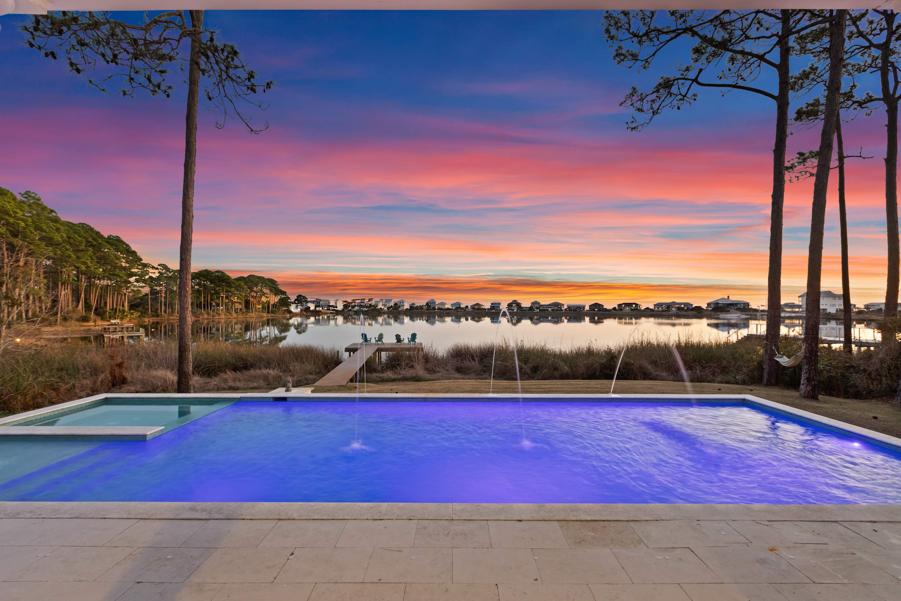 Oyster Lake Oasis - Hot Tub + Pool + Lake Front