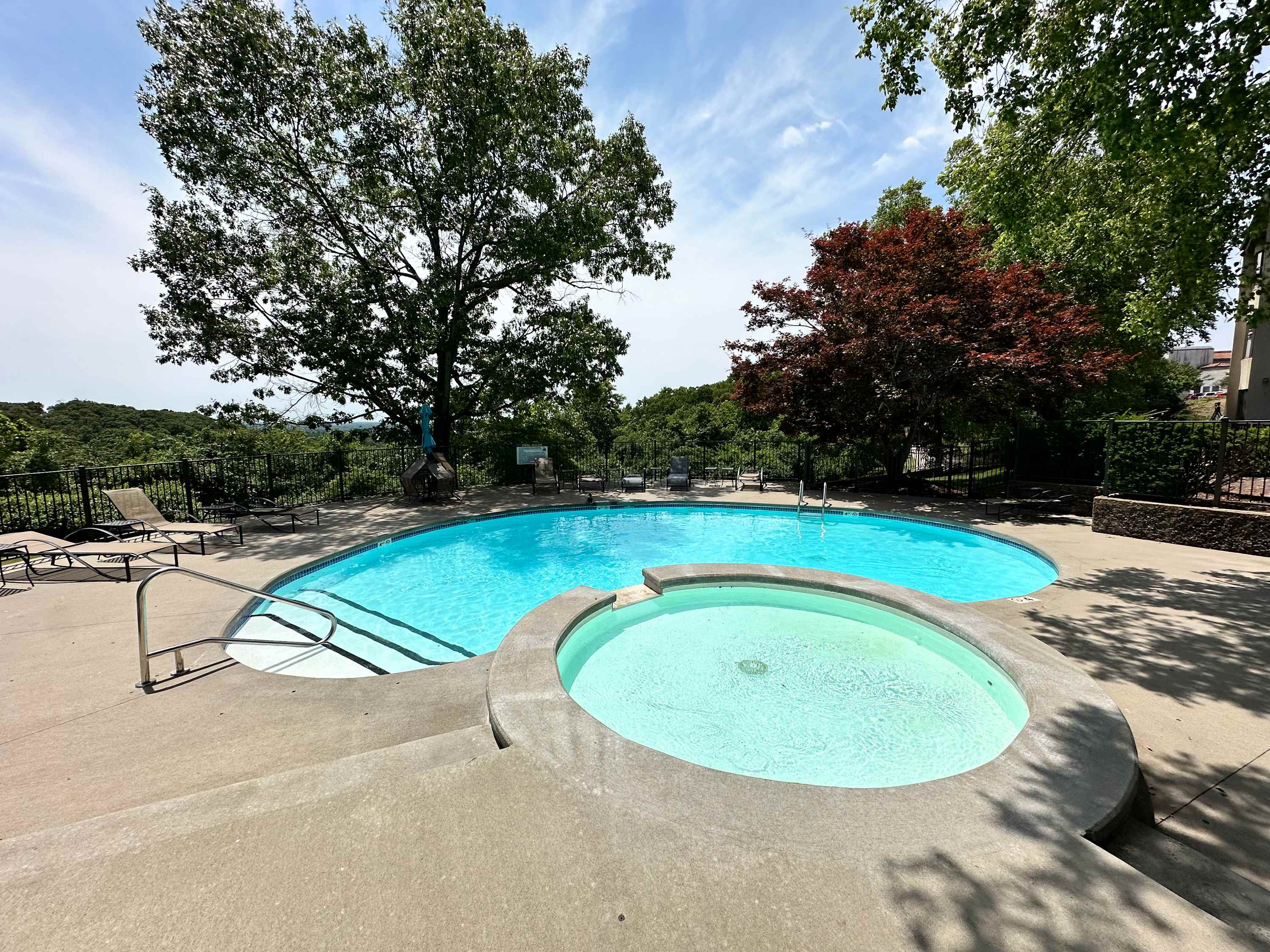Lake Ozark Oasis – Central Location & Pool Access 5