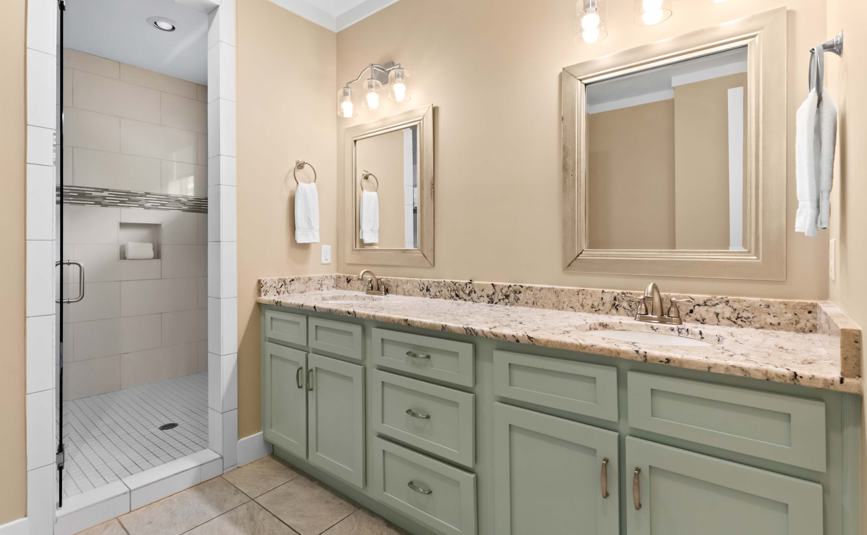 Inlet Beach Retreat - Shared Pool & Beach Access