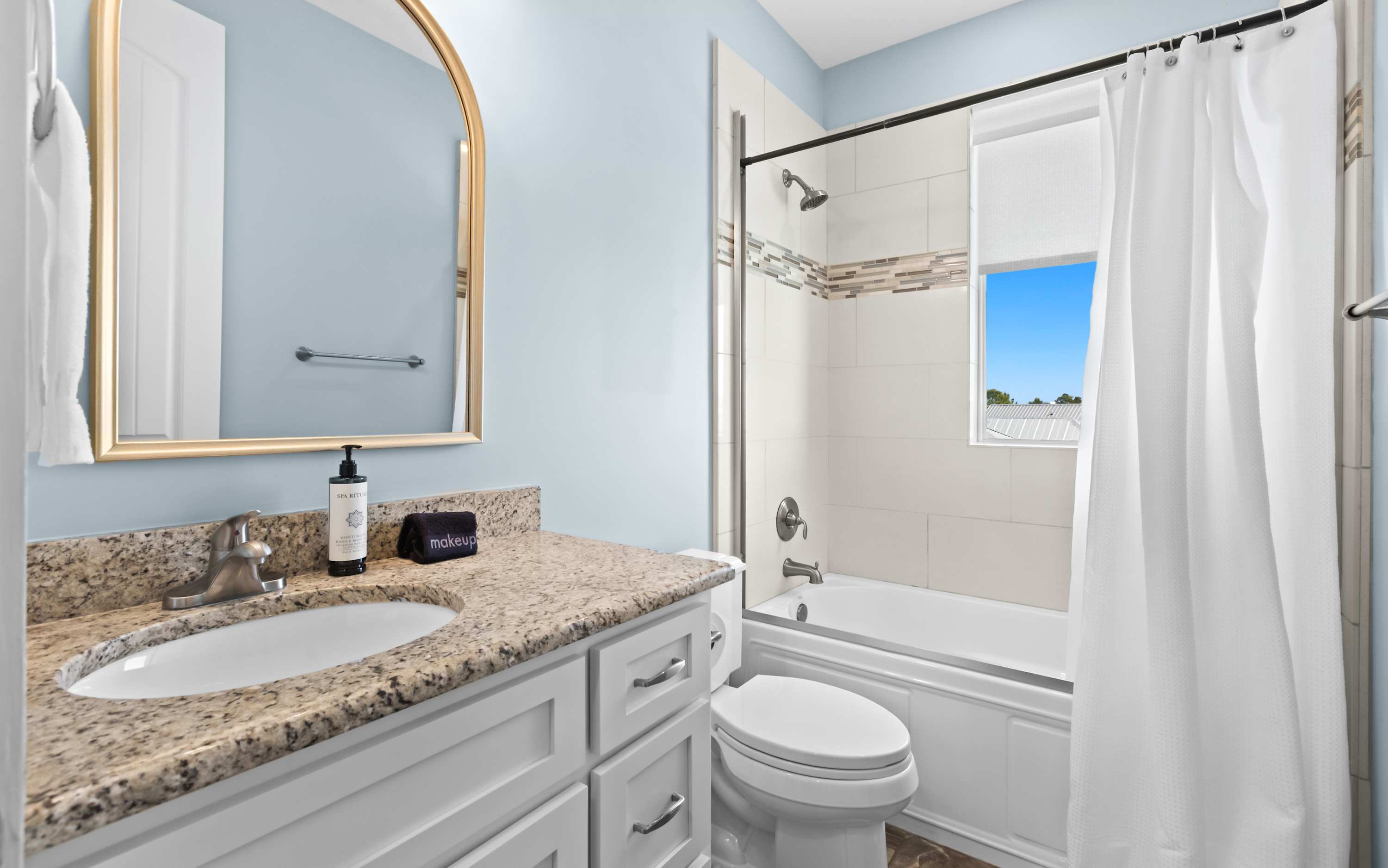 Inlet Beach Retreat - Shared Pool & Beach Access