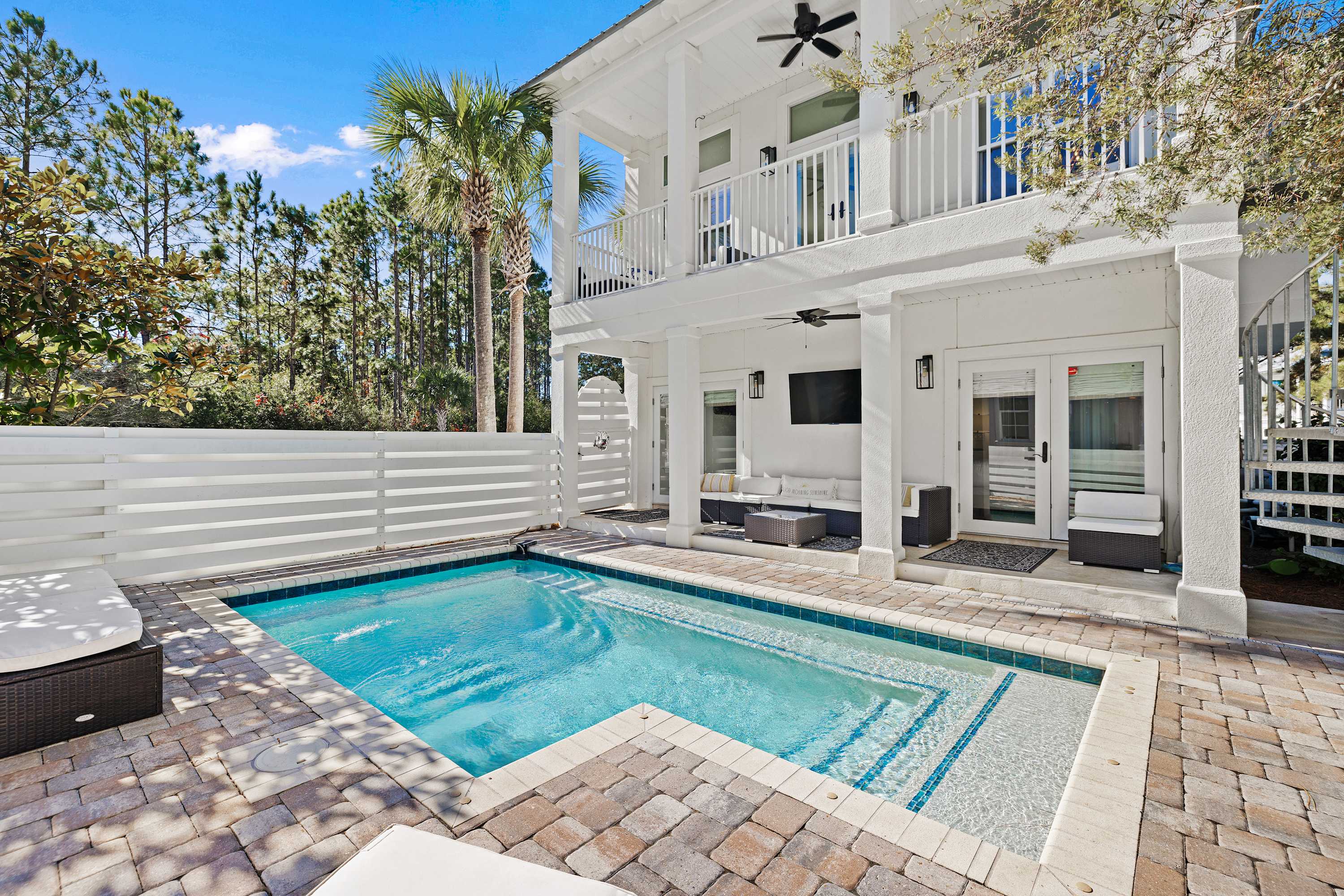 Private pool 