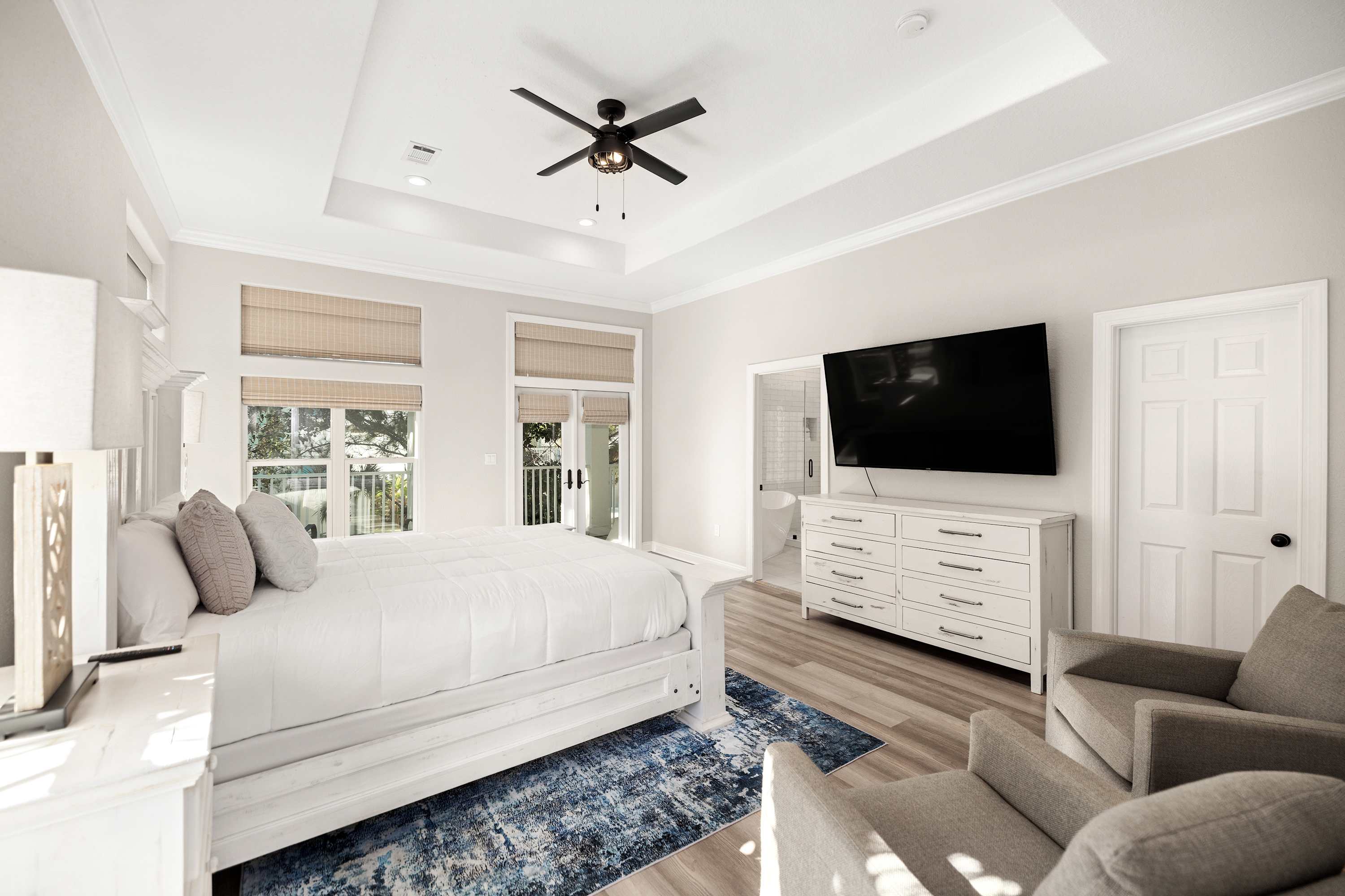 Gulf Coast Retreat with Pool < 1 Mile to Beach