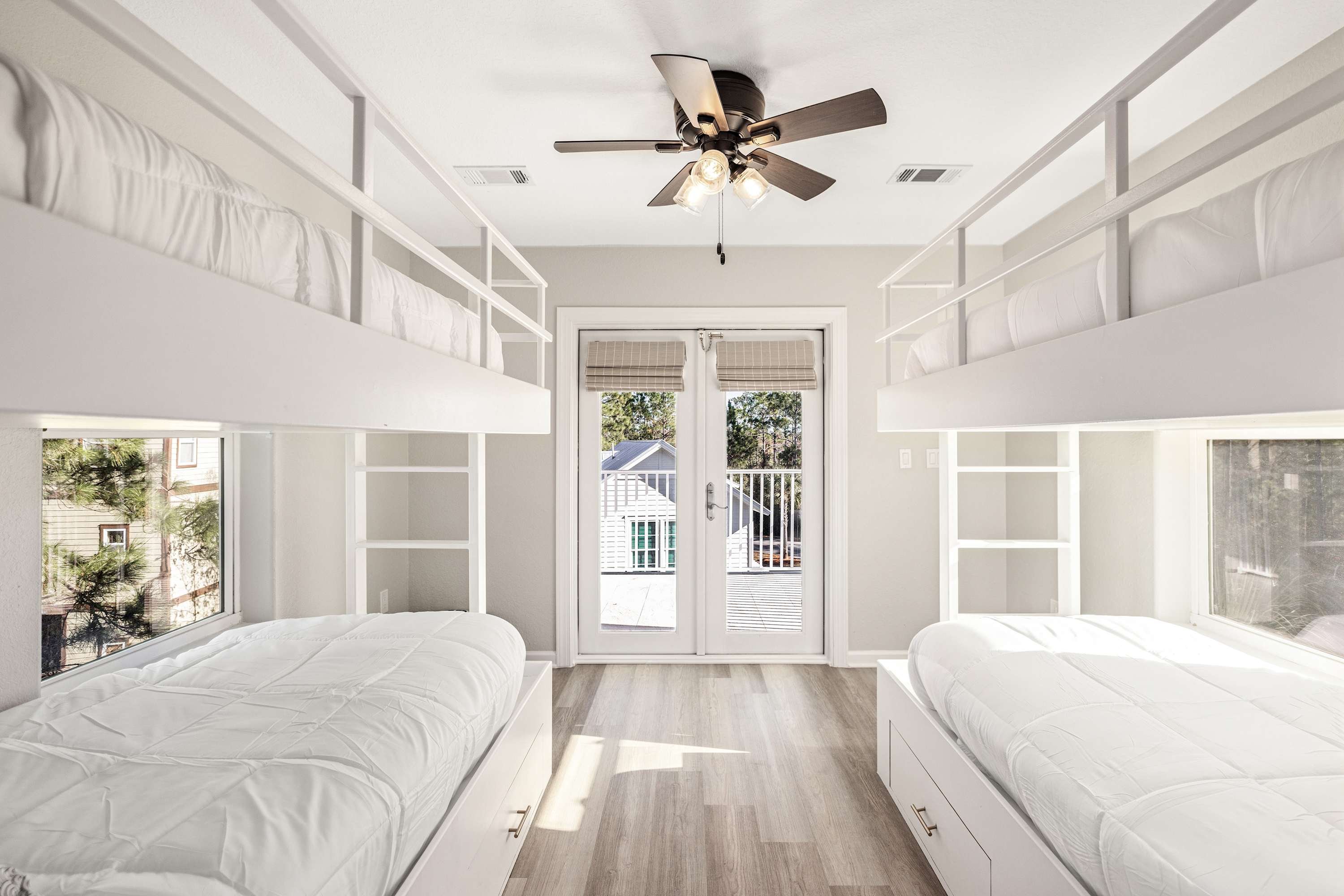 Gulf Coast Retreat with Pool < 1 Mile to Beach