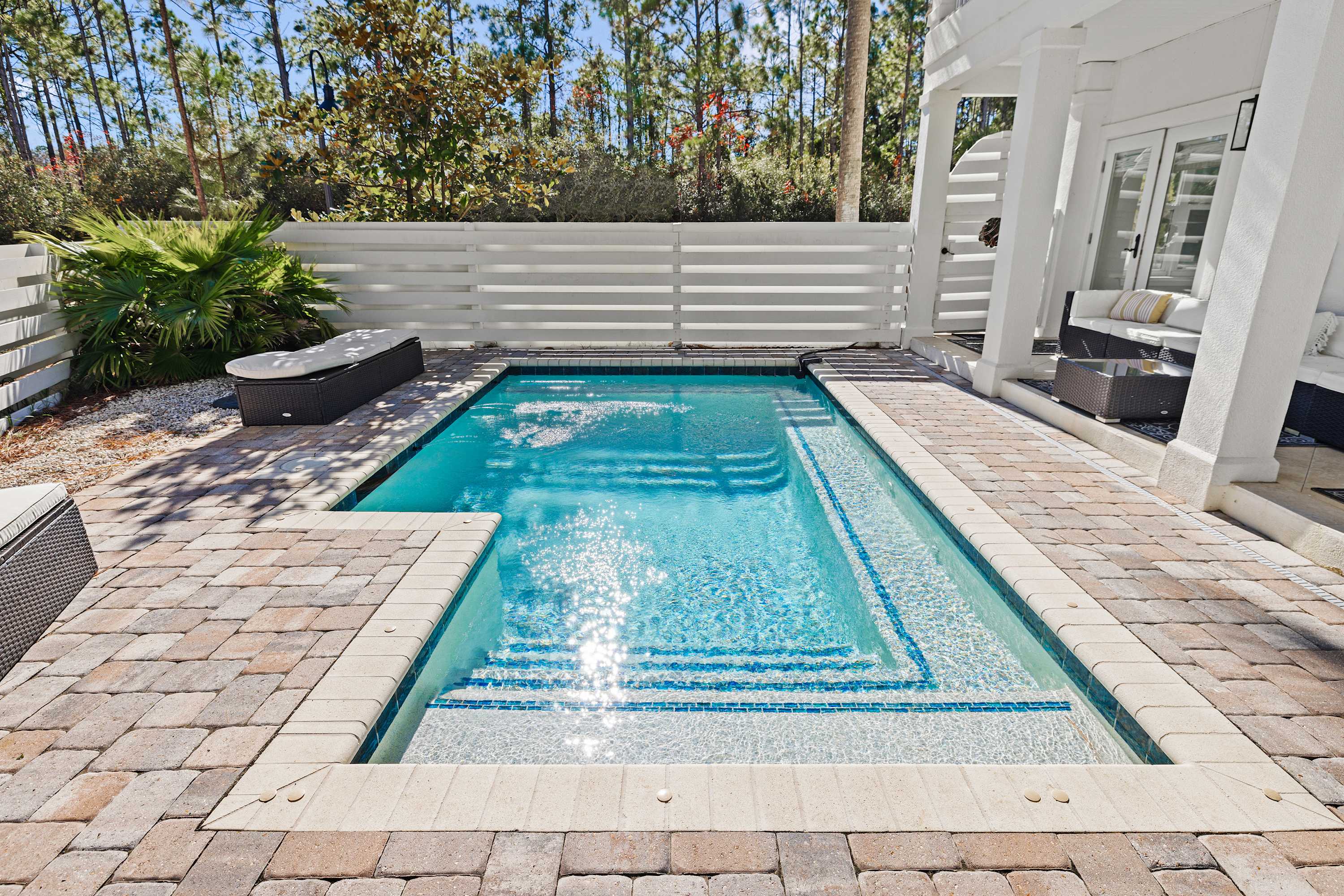 Gulf Coast Retreat with Pool < 1 Mile to Beach