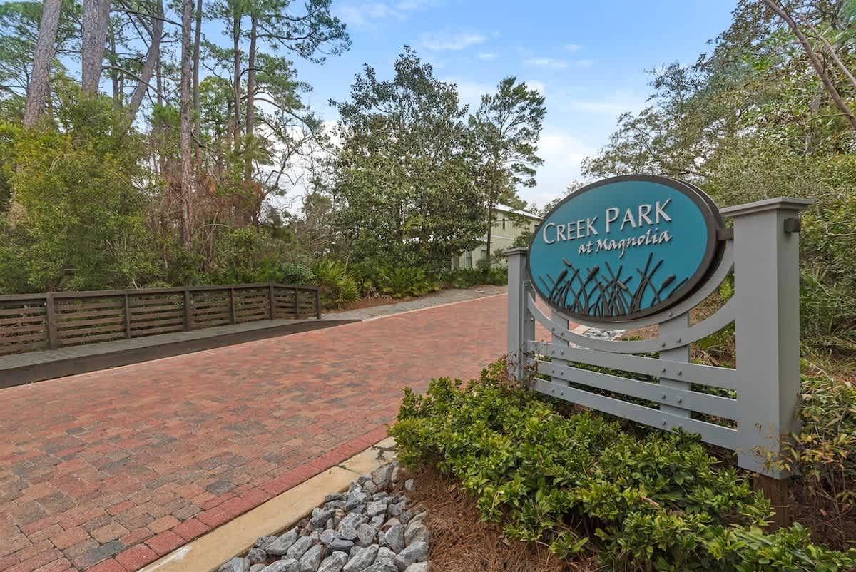 The Crab House | Golf Cart | Bikes