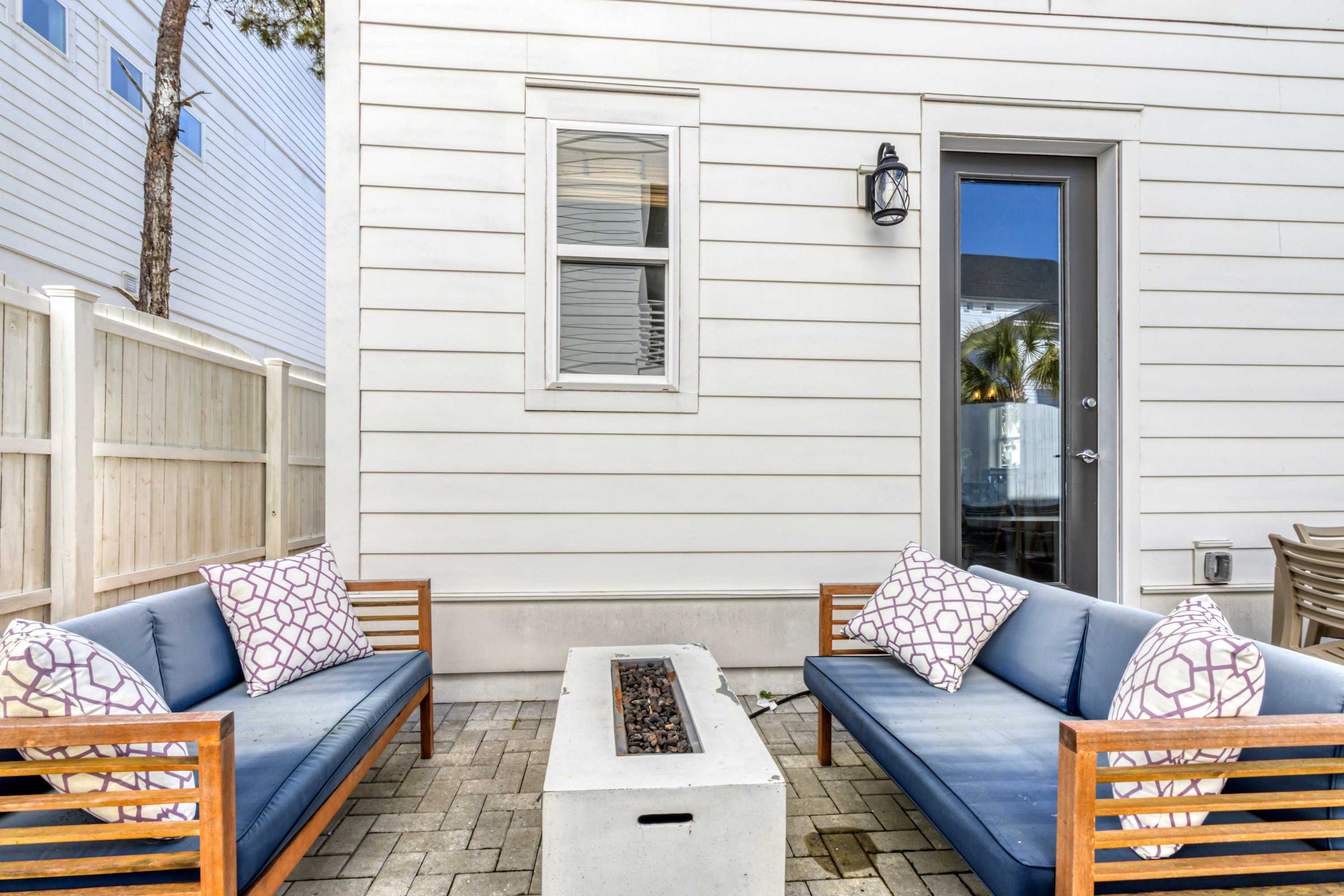 Modern Coastal Escape with Fire Pit & Pool Access
