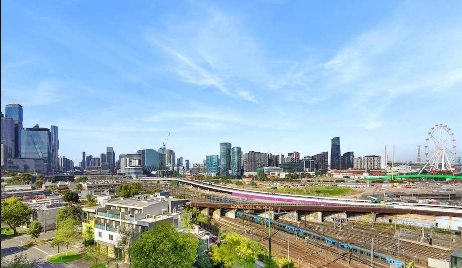 Stylish 1 Bedroom Apartment with carpark