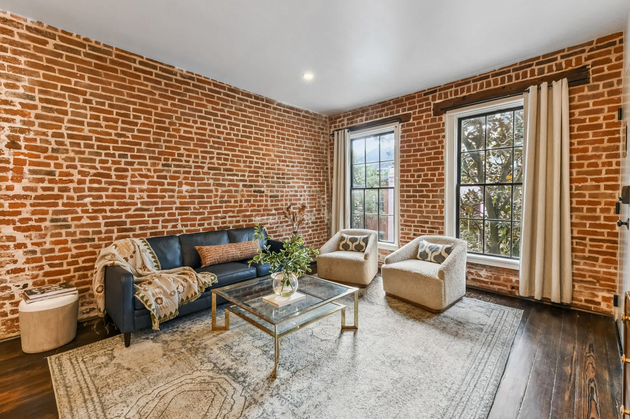 Sleek Modern Condo | Walk to French Quarter β New Orleans, LA β vacation rental