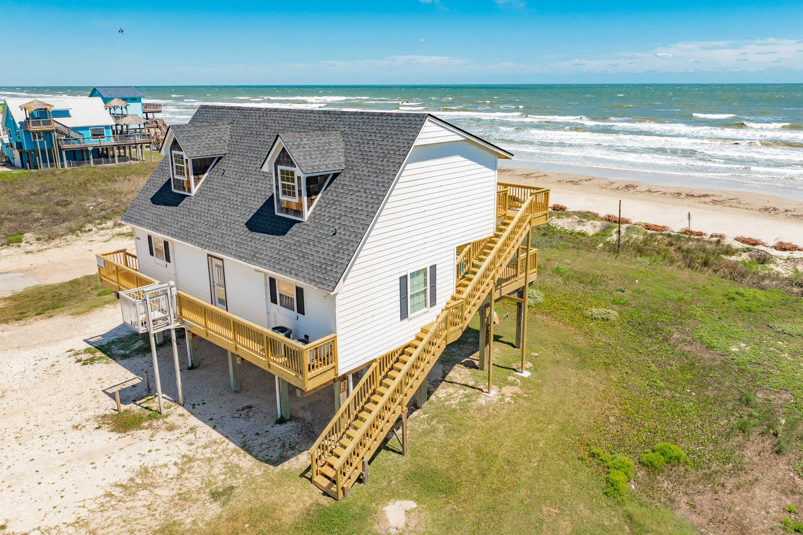 The Shoreline Social Front Row Beach Home Cheers