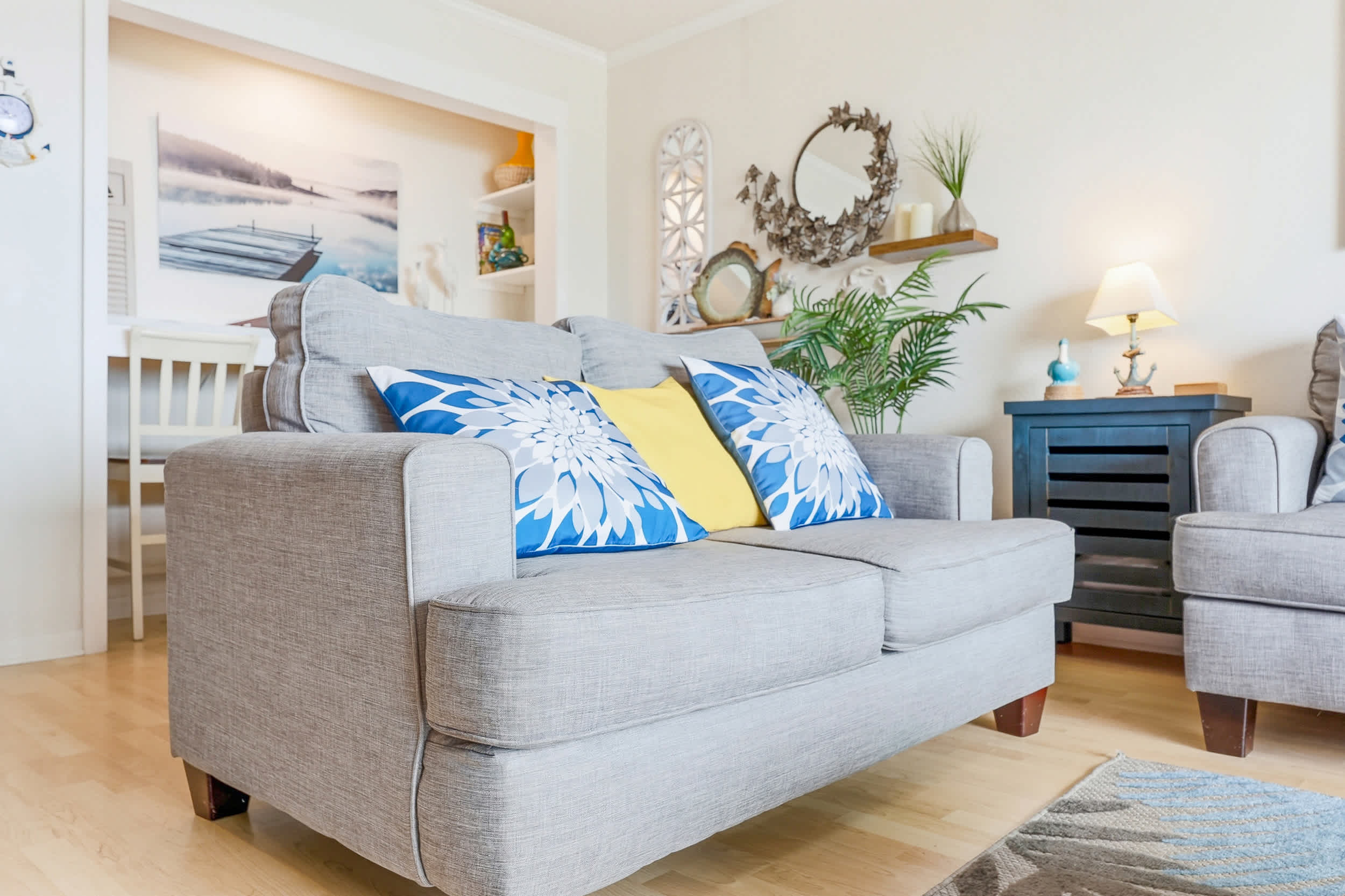 Ocean View Top Floor Condo w Pool and Hot Tub