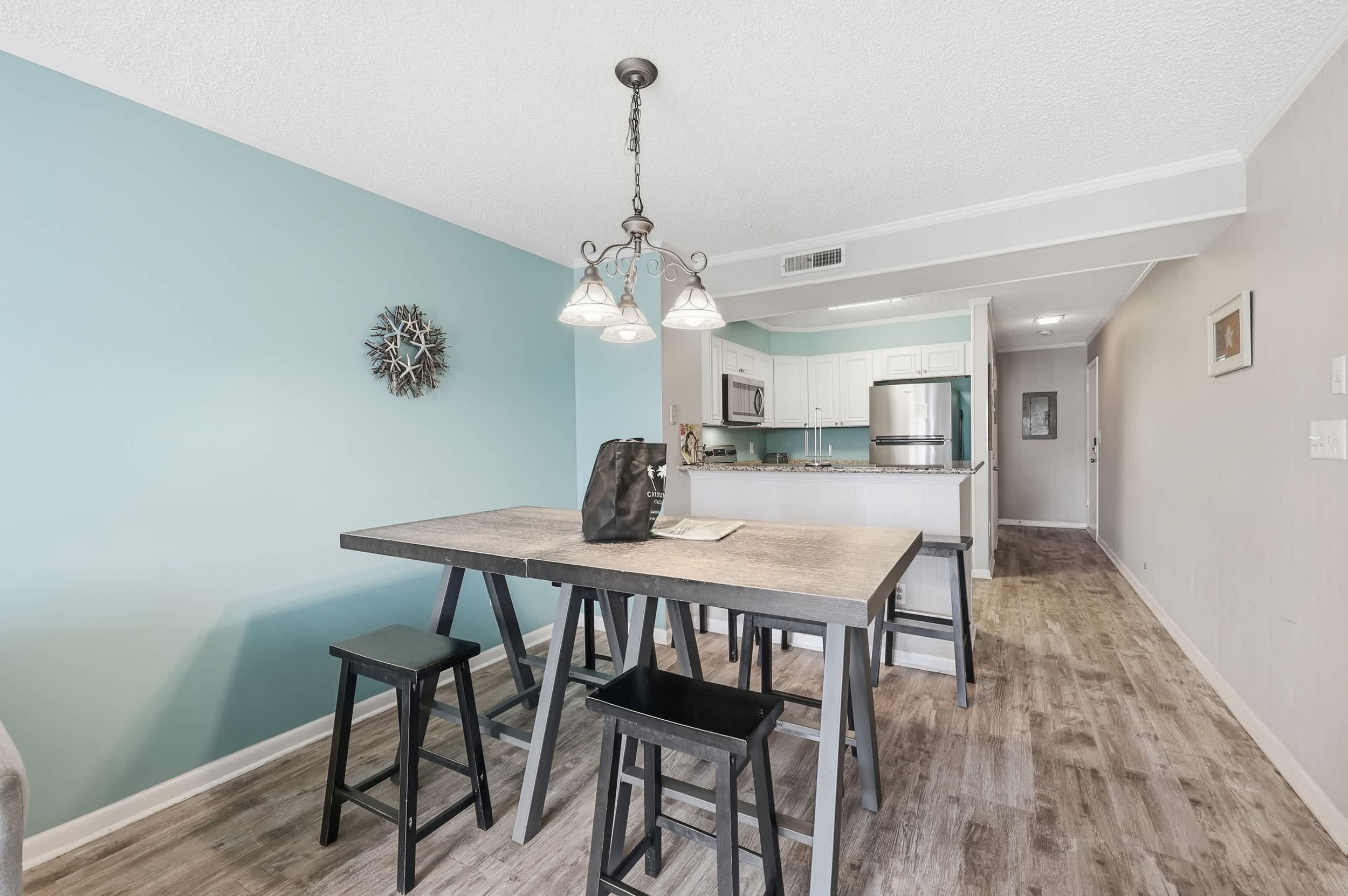 Sweet Caroline Remodeled with Partial Ocean View and Oceanfront Pool