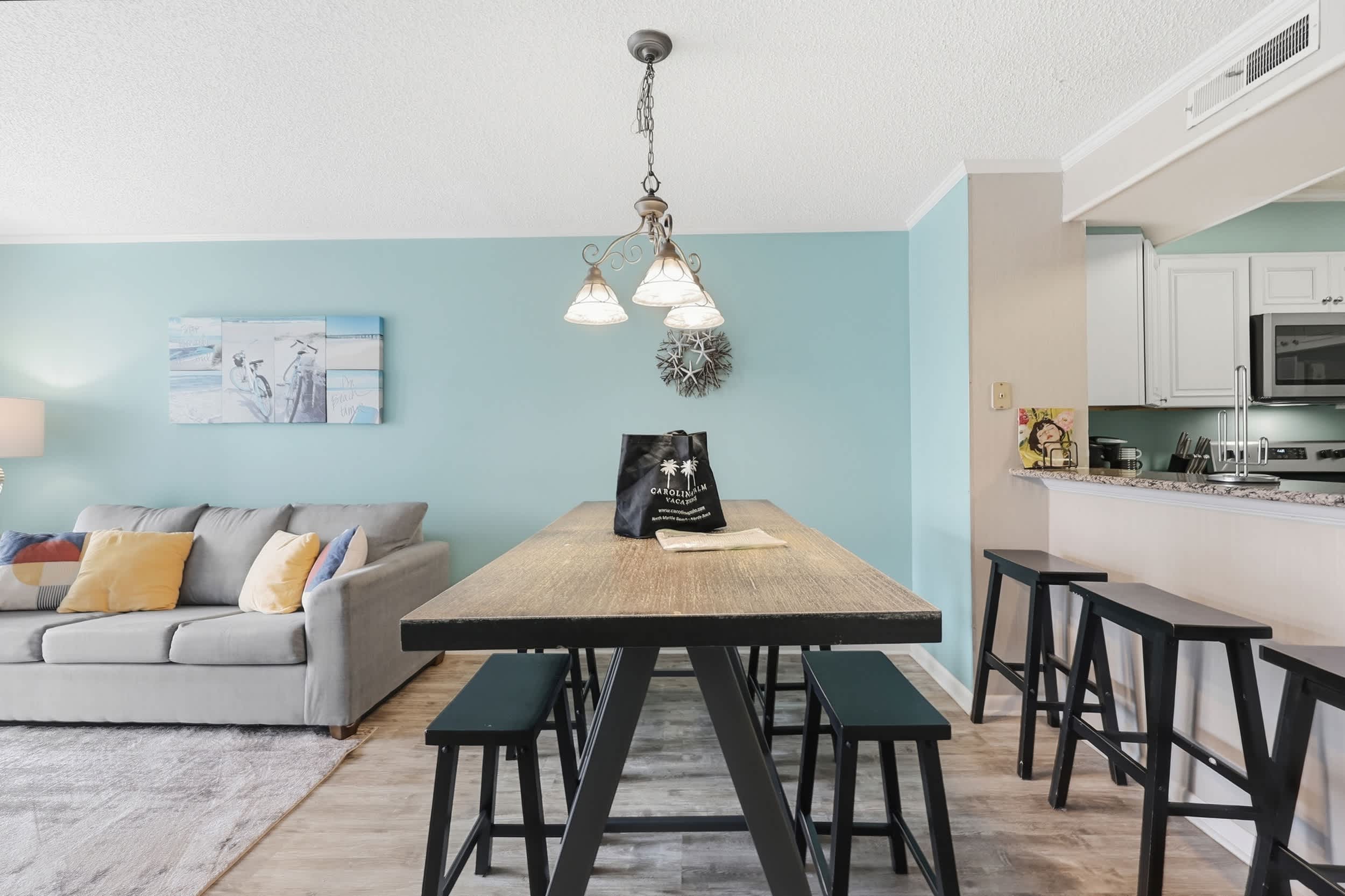 Sweet Caroline Remodeled with Partial Ocean View and Oceanfront Pool
