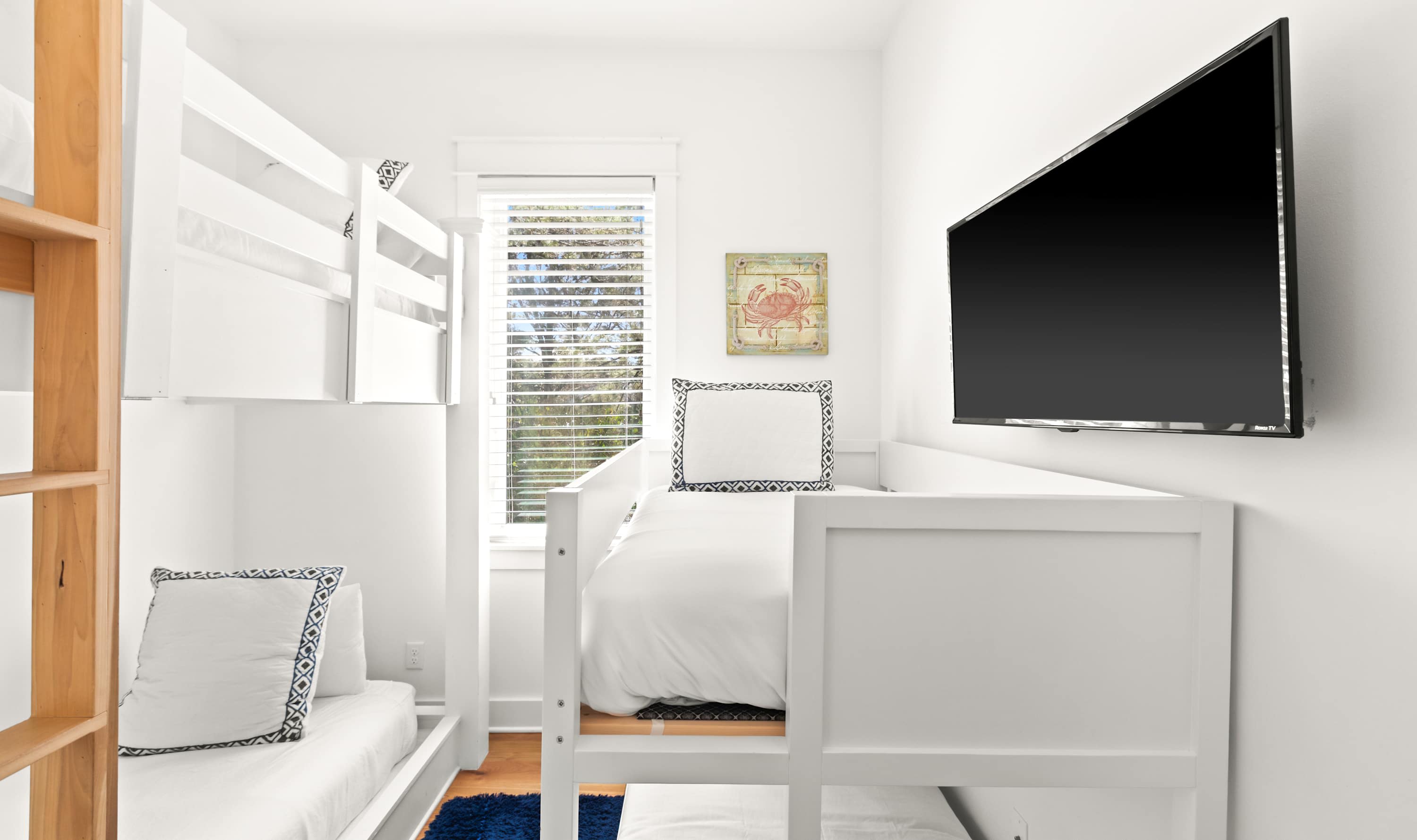 Santa Rosa Getaway | Shared Pool + Golf Cart