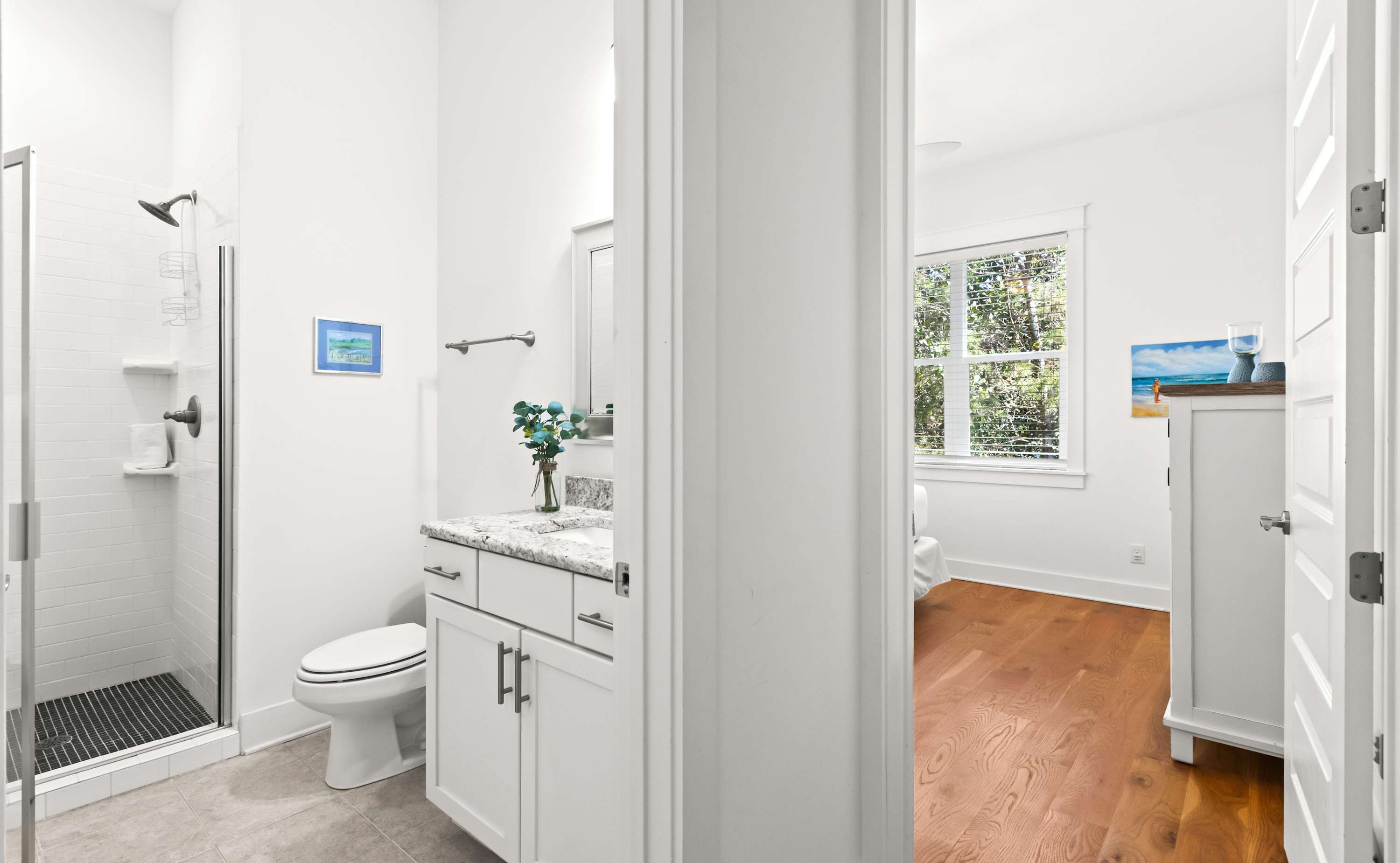 Santa Rosa Getaway | Shared Pool + Golf Cart