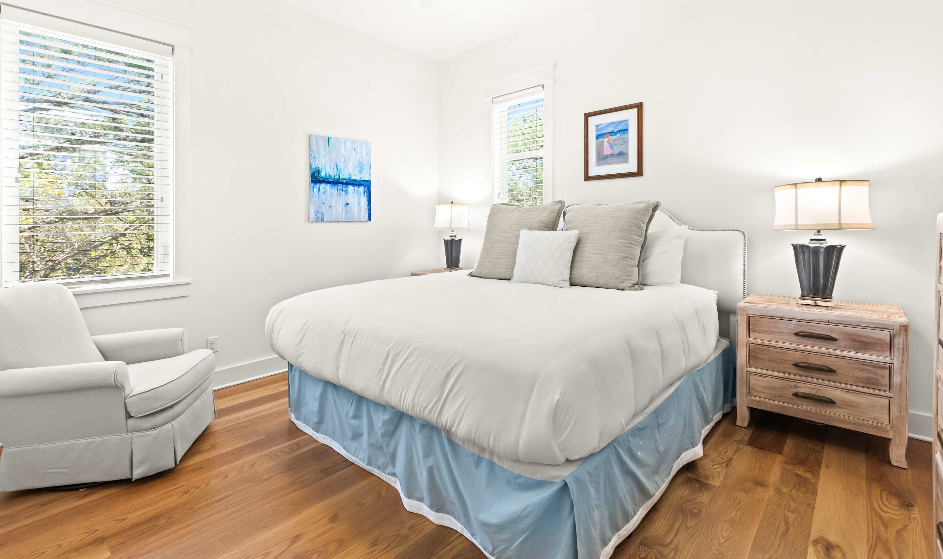 Santa Rosa Getaway | Shared Pool + Golf Cart