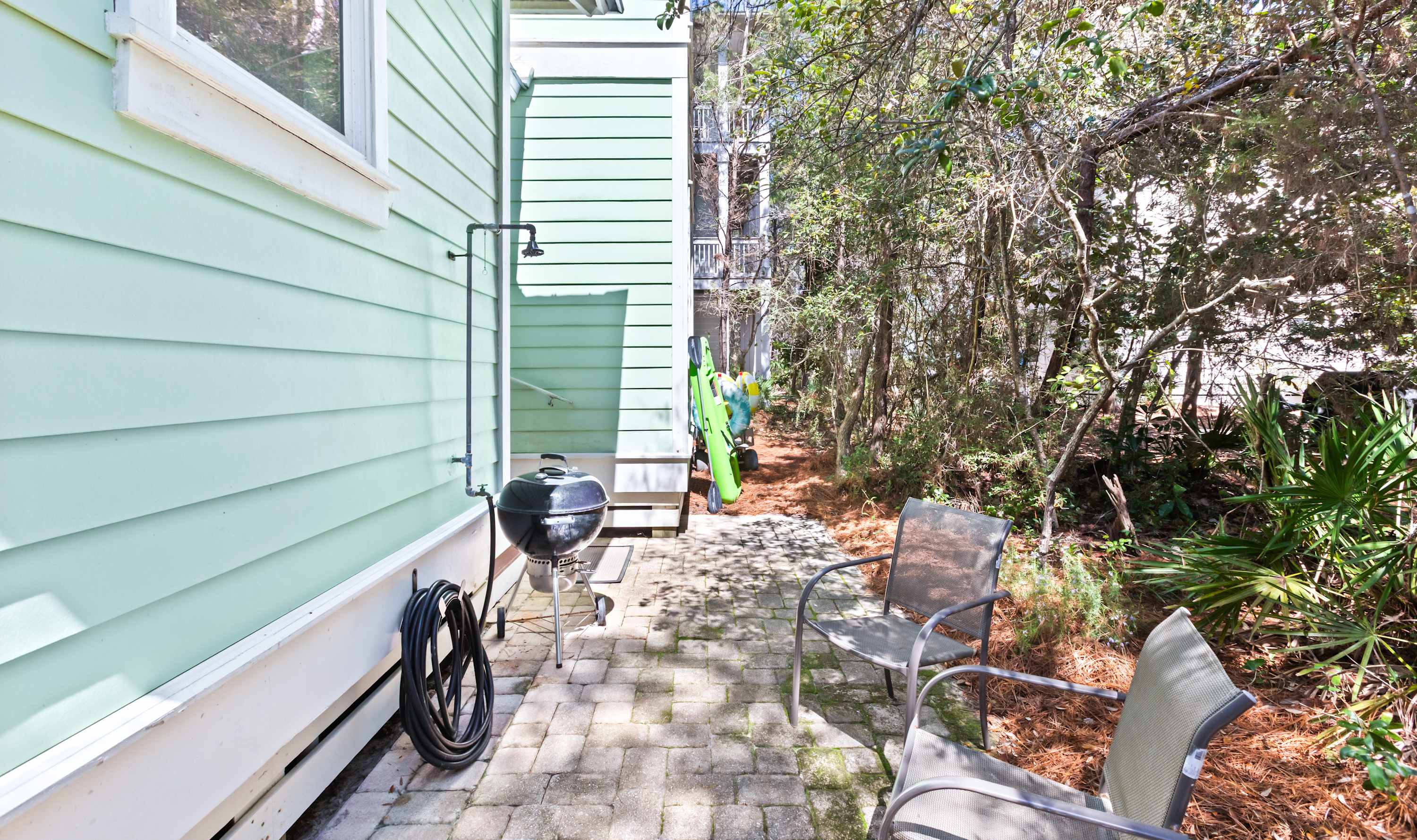 Santa Rosa Getaway | Shared Pool + Golf Cart