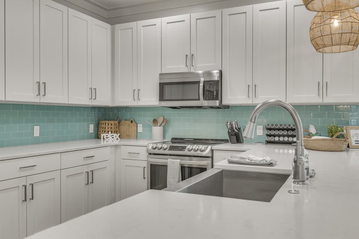Southern Tides 4BR/4.5BA | Sleeps 14 | Golf Cart