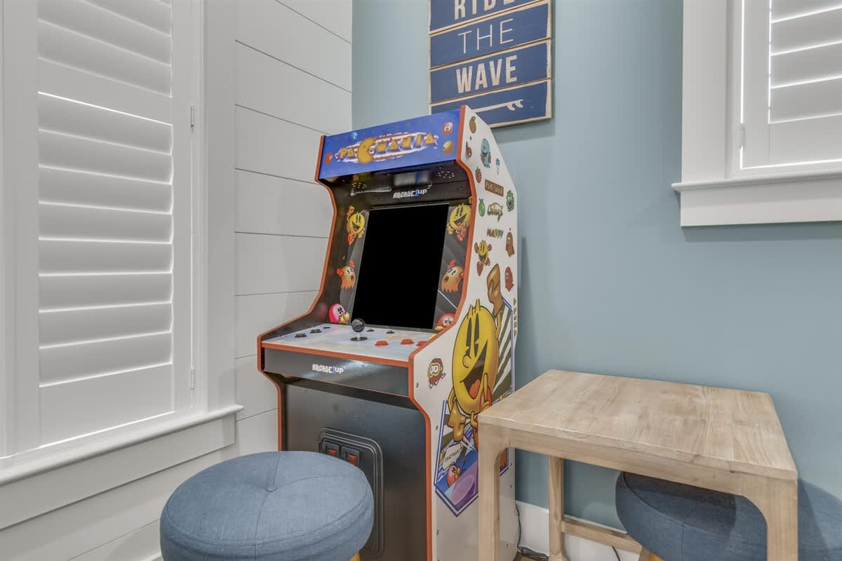 Southern Tides 4BR/4.5BA | Sleeps 14 | Golf Cart