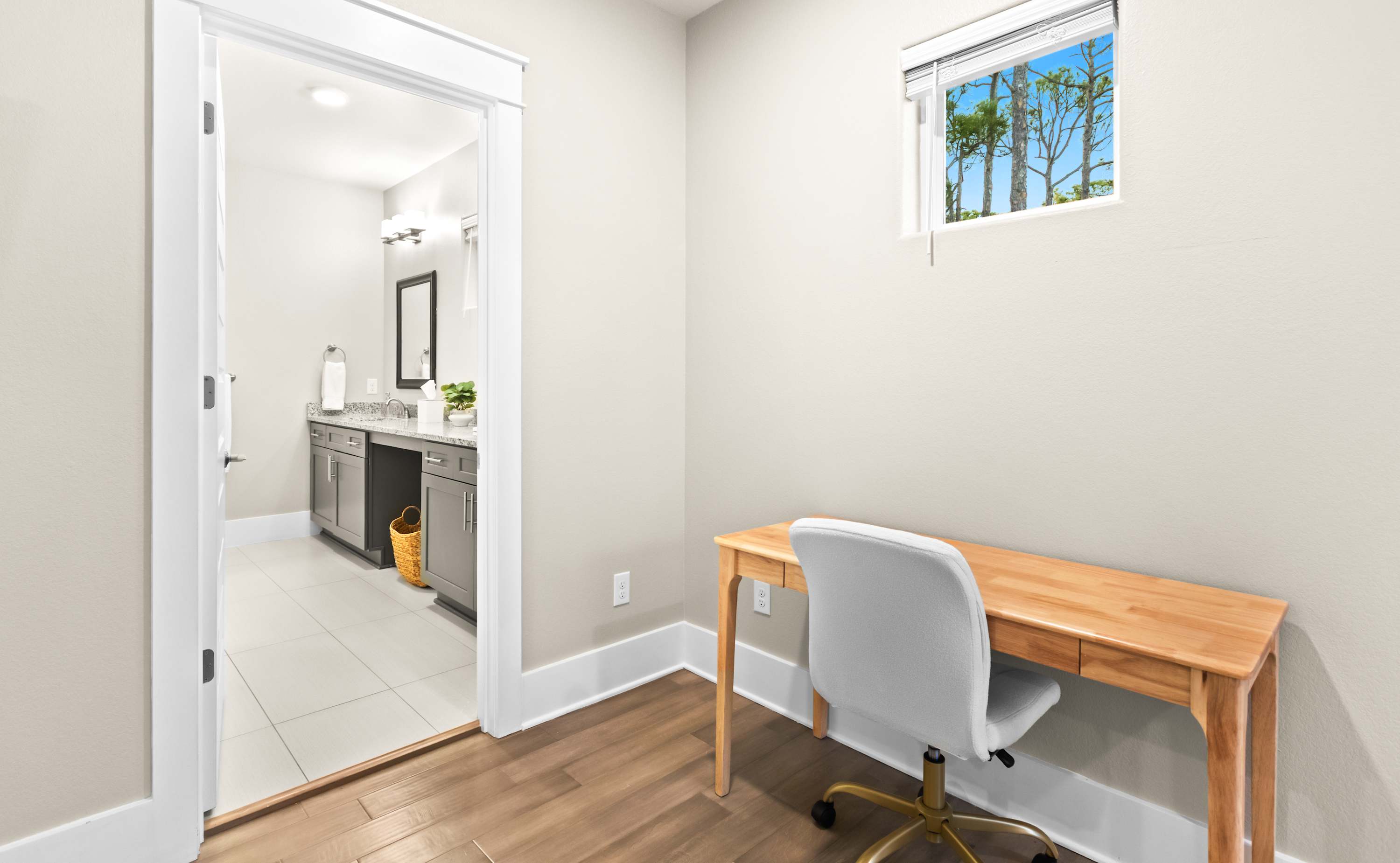 Sleeps 15 | Game Room | Walk To Beach