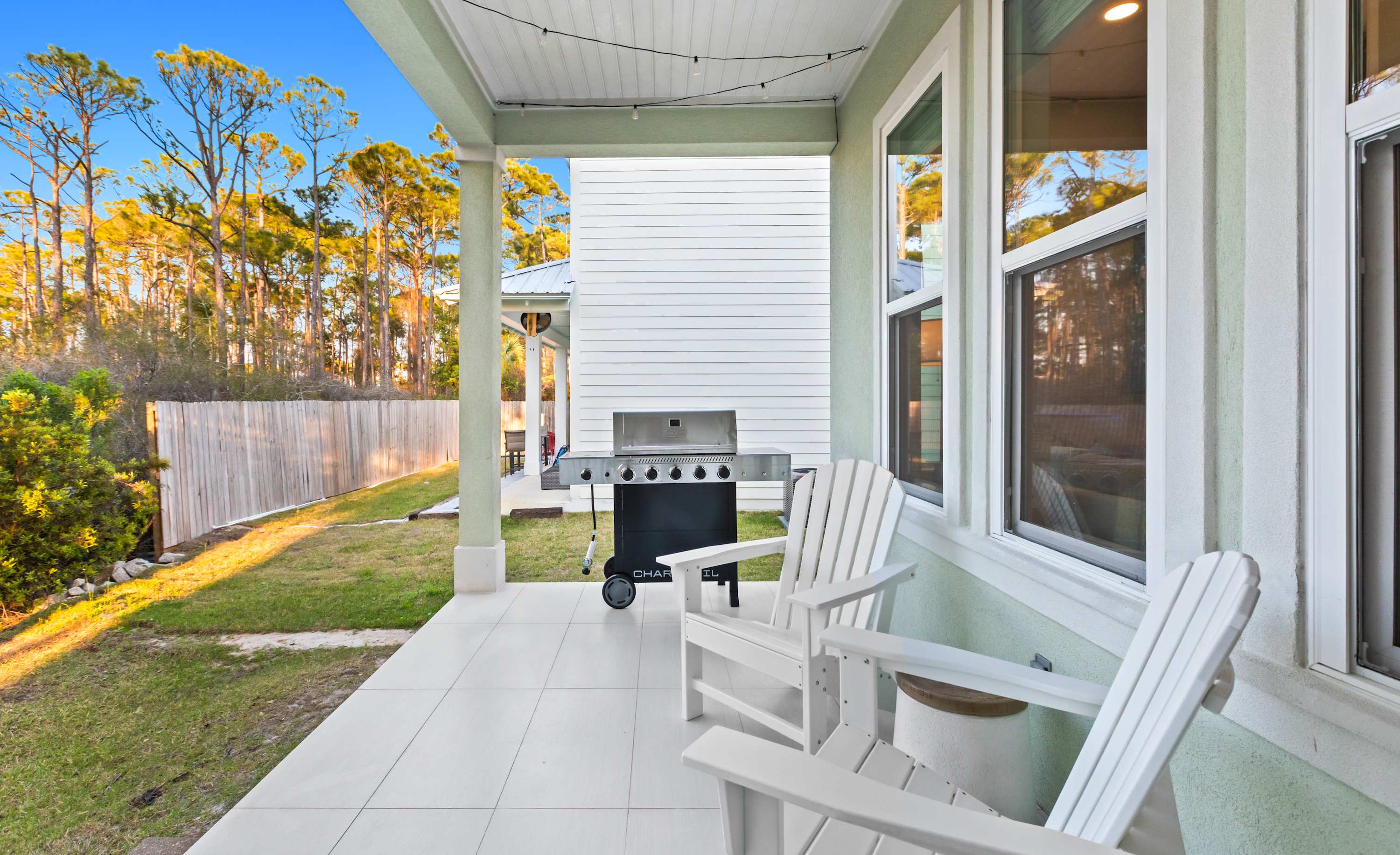 Sleeps 15 | Game Room | Walk To Beach