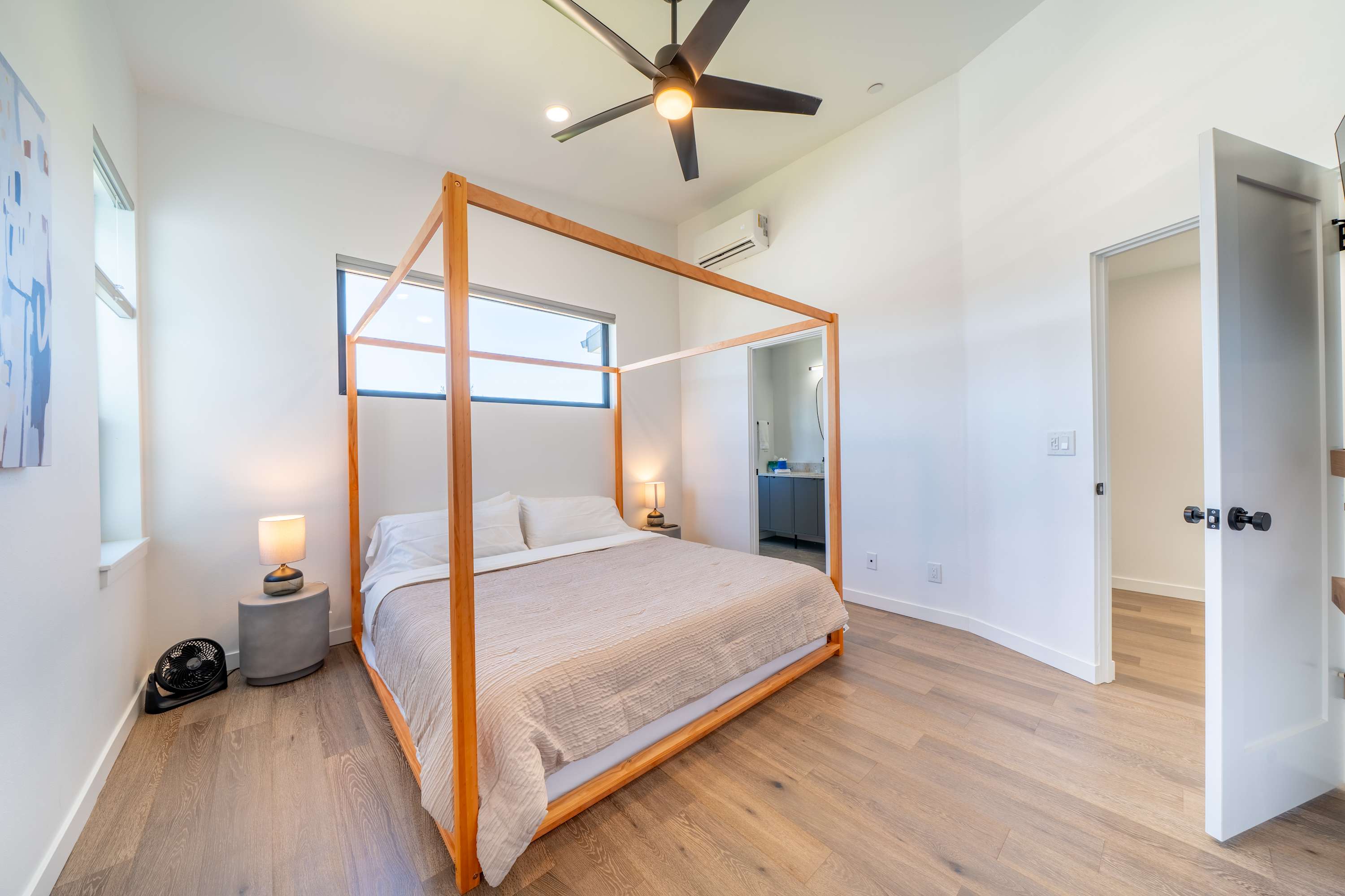 Alsea Bay View Townhome, Walk to Town + Hot Tub