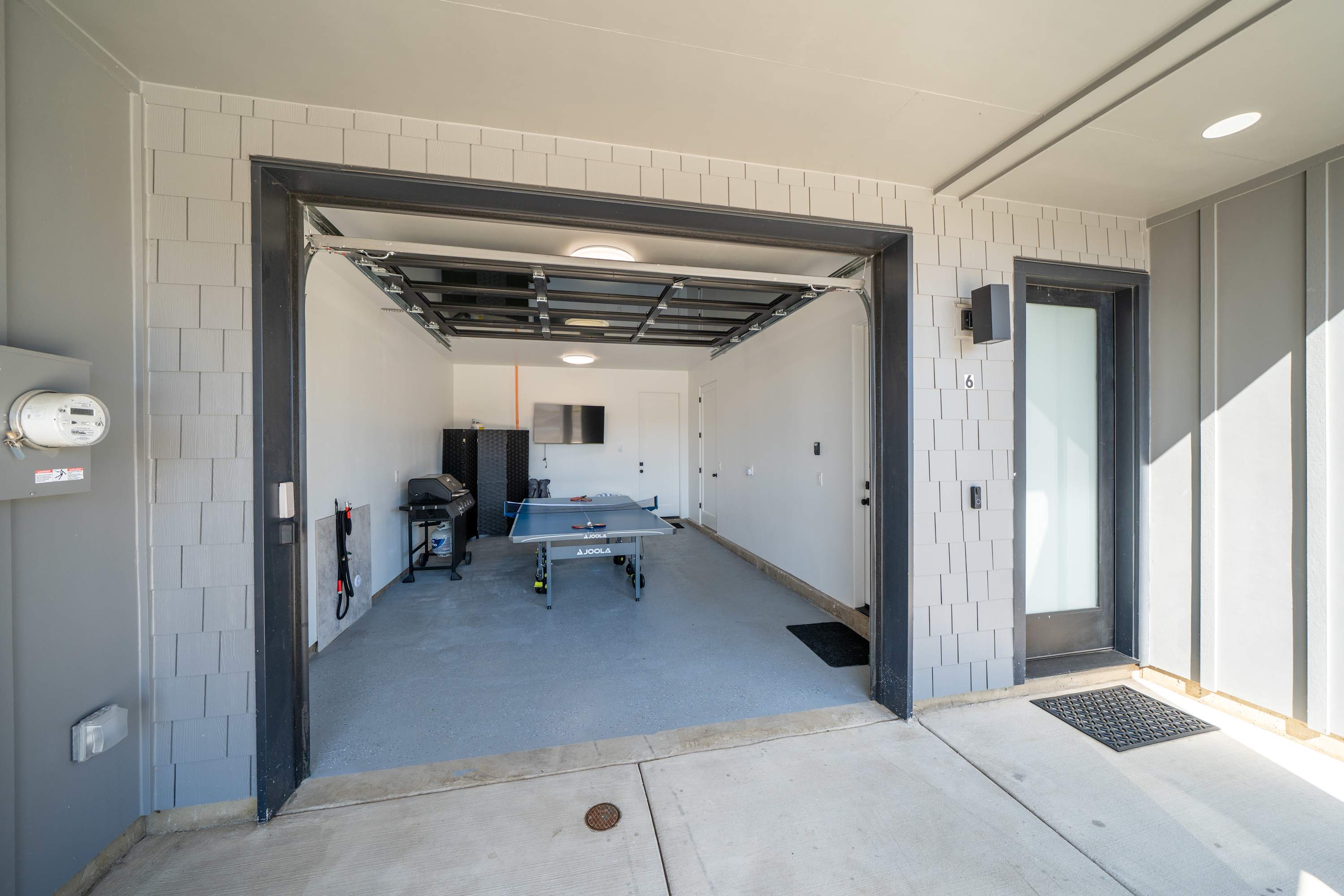 Alsea Bay View Stay + Hot Tub + Easy Walk to Town