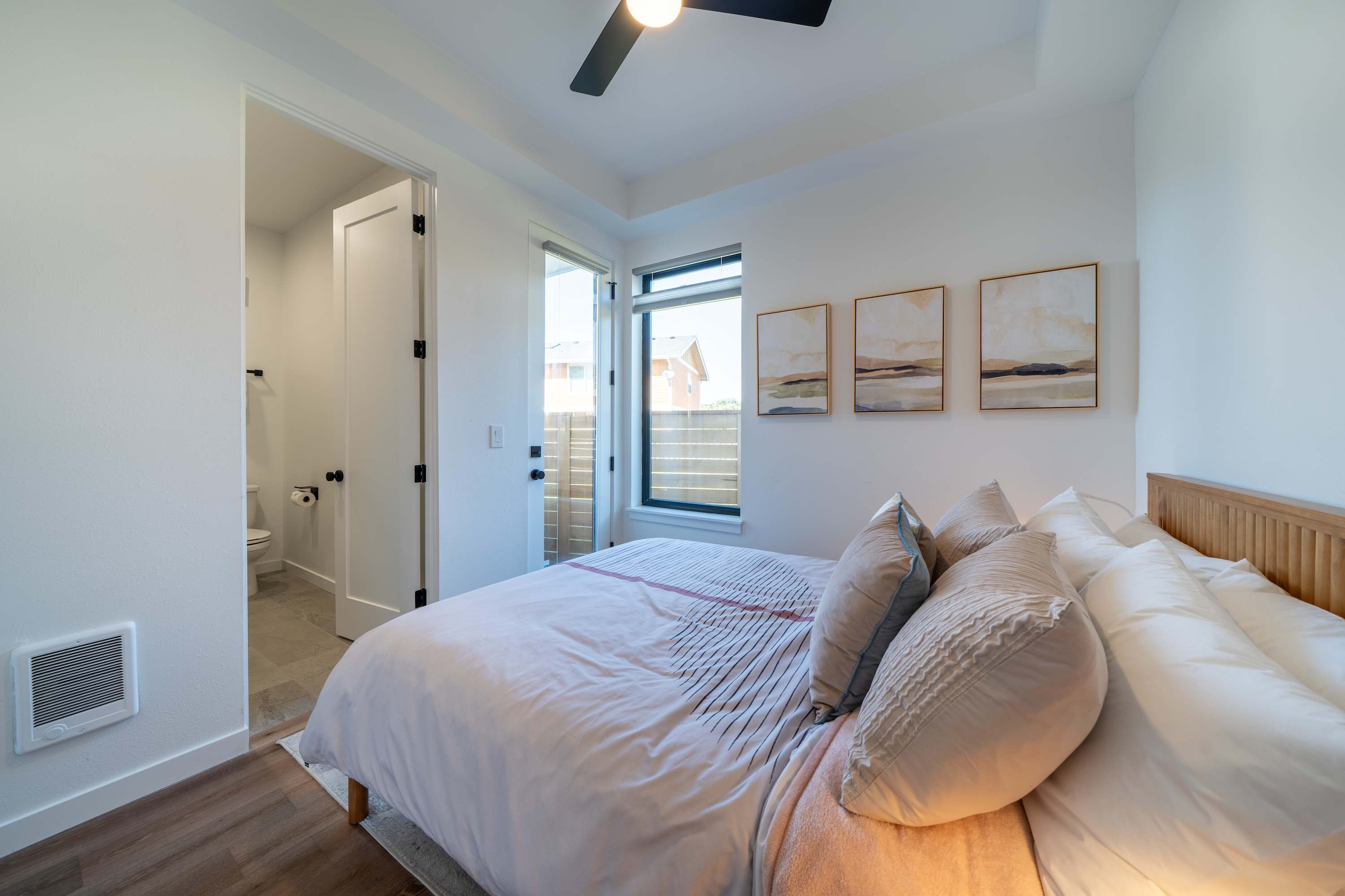 Alsea Bay View Stay + Hot Tub + Easy Walk to Town