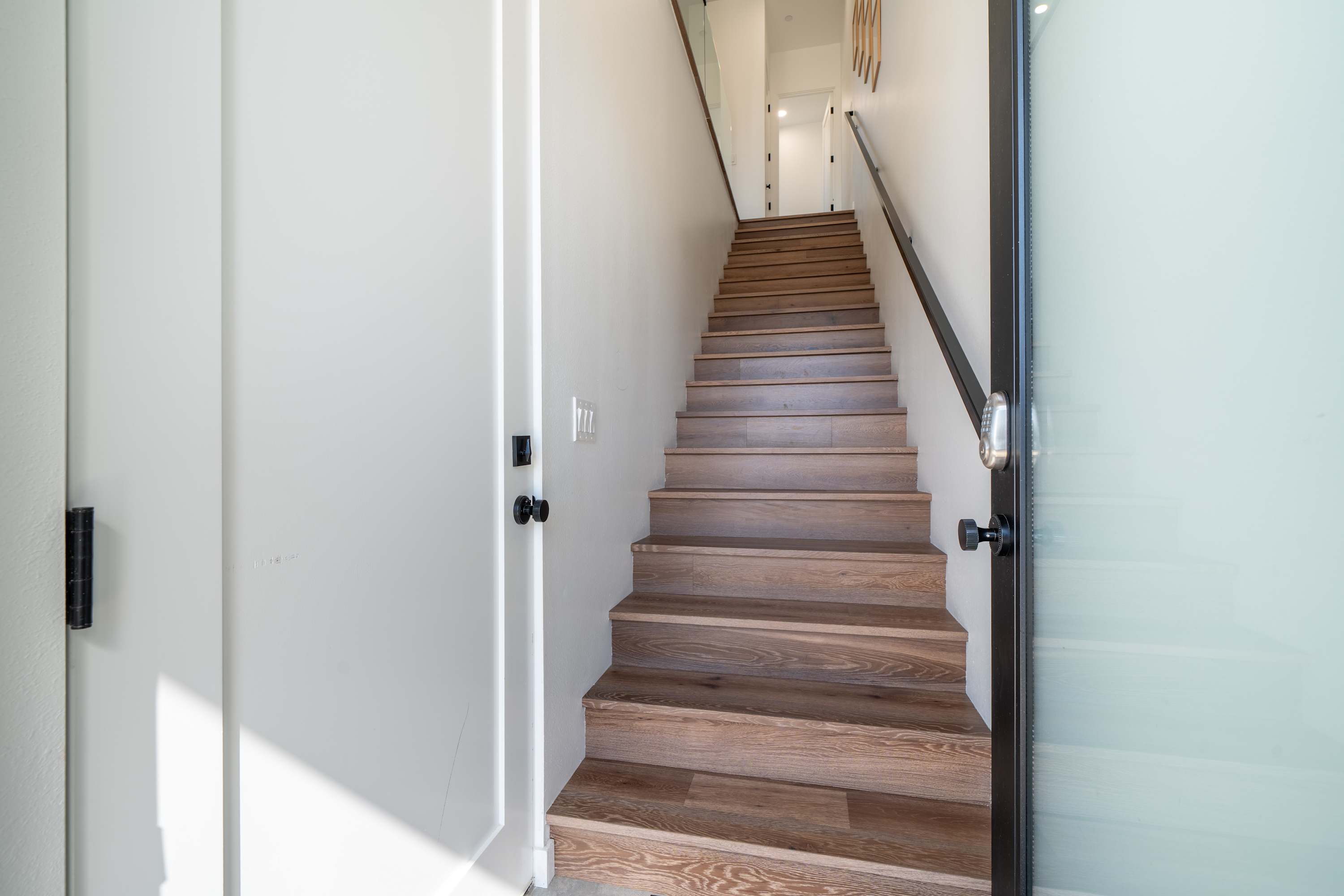 Alsea Bay View Stay + Hot Tub + Easy Walk to Town