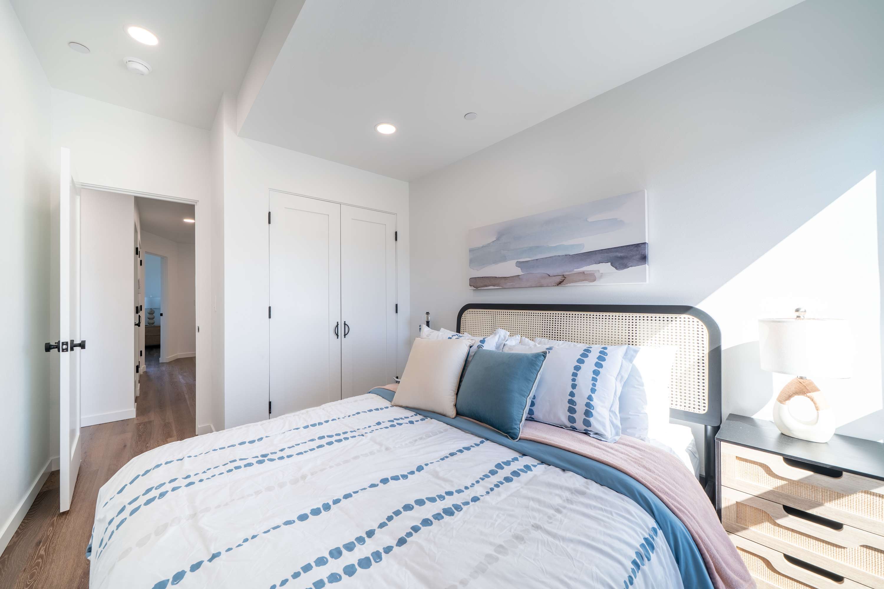 Alsea Bay View Stay + Hot Tub + Easy Walk to Town