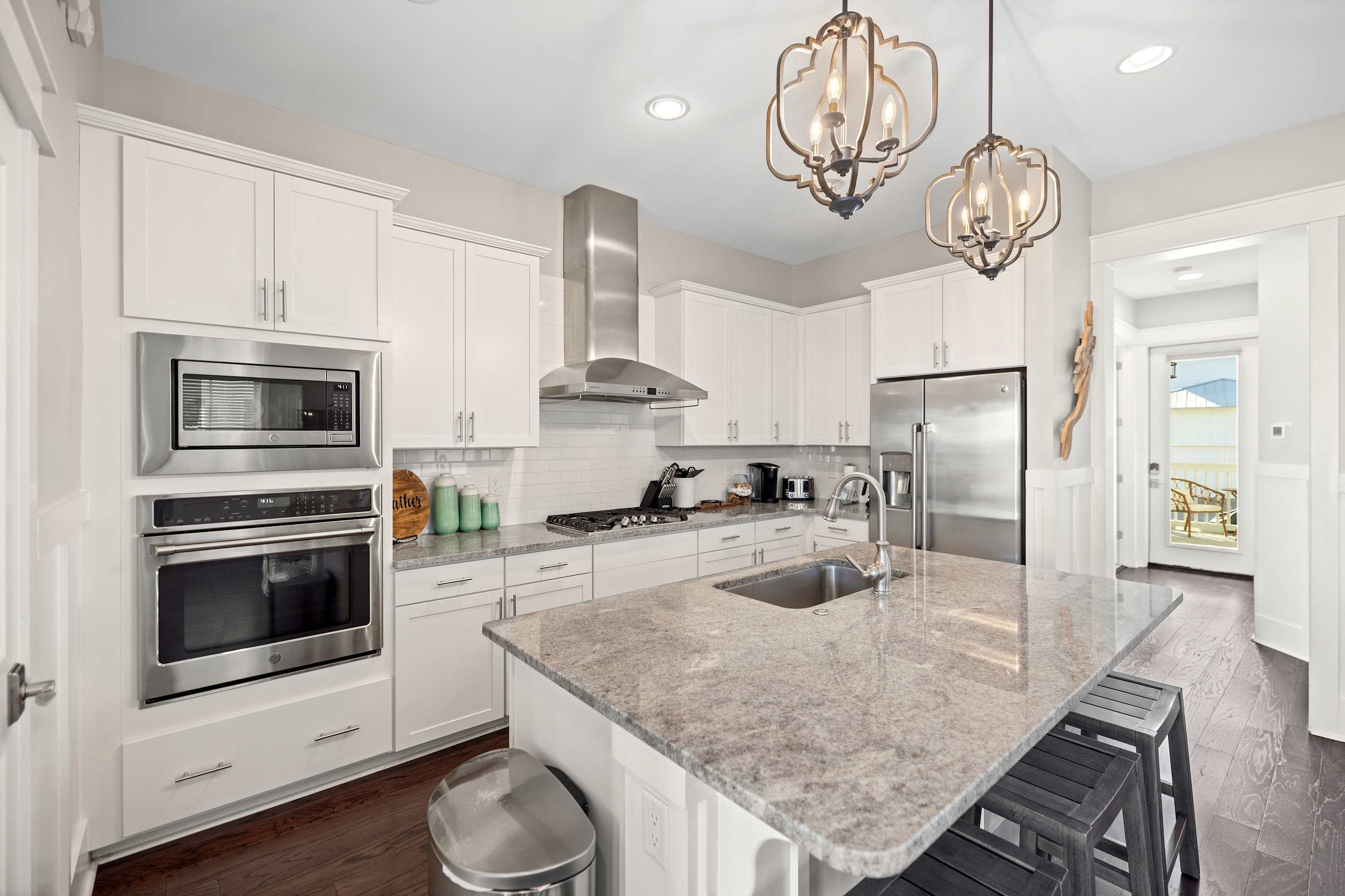 30A Beach Retreat: Grill, Bikes & Pool Access