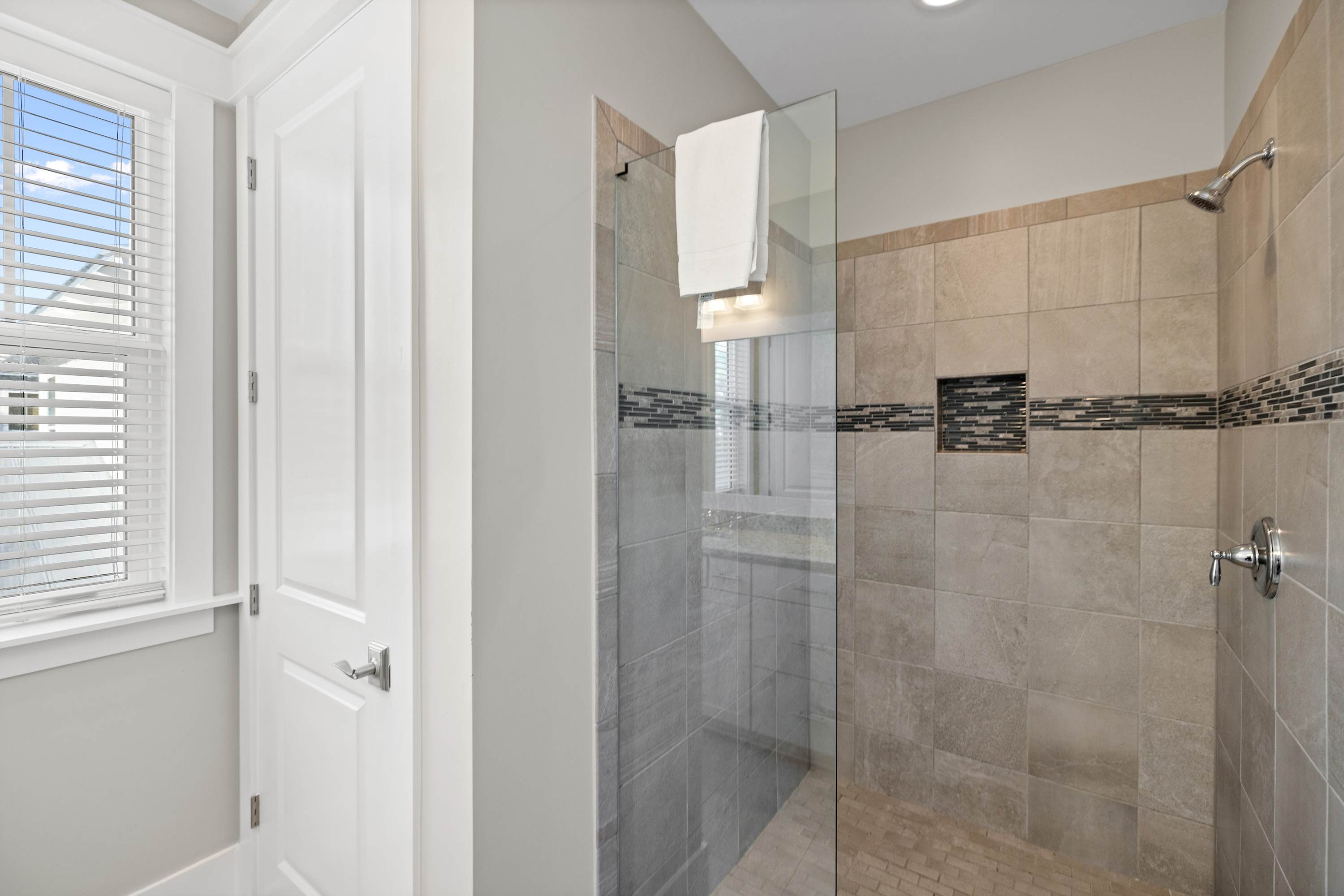 30A Beach Retreat: Grill, Bikes & Pool Access