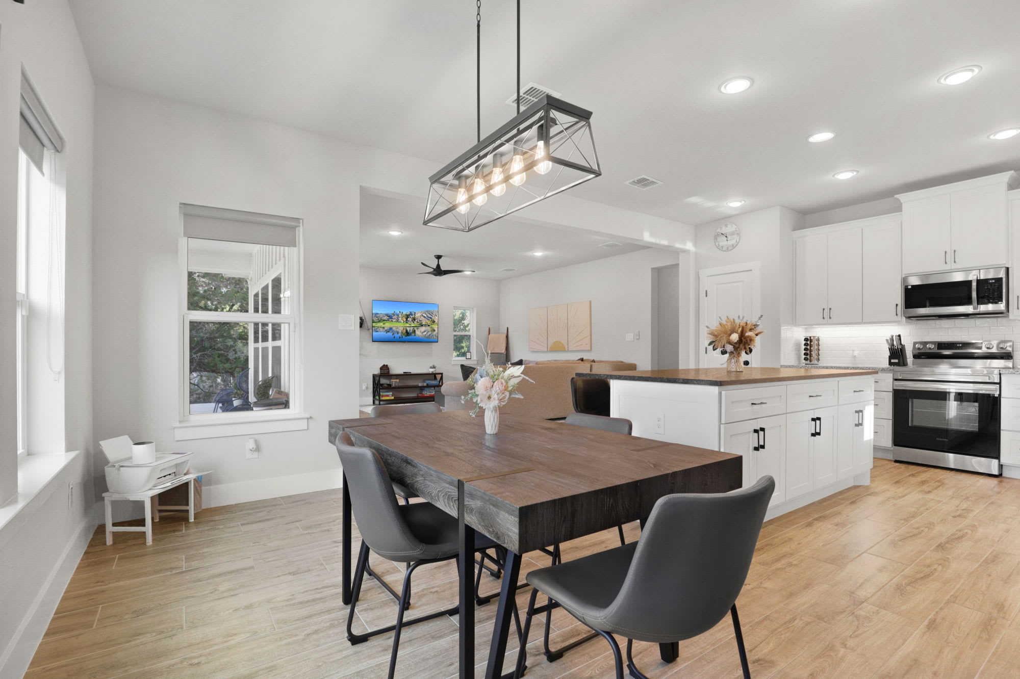 Southern Hillcountry Hideaway | Photo 16