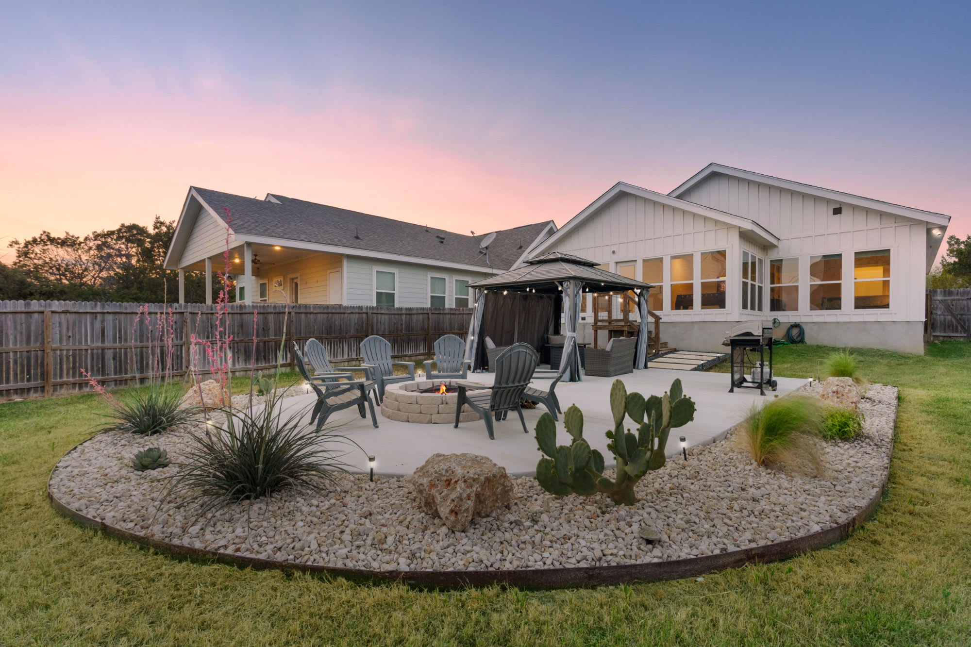 Southern Hillcountry Hideaway