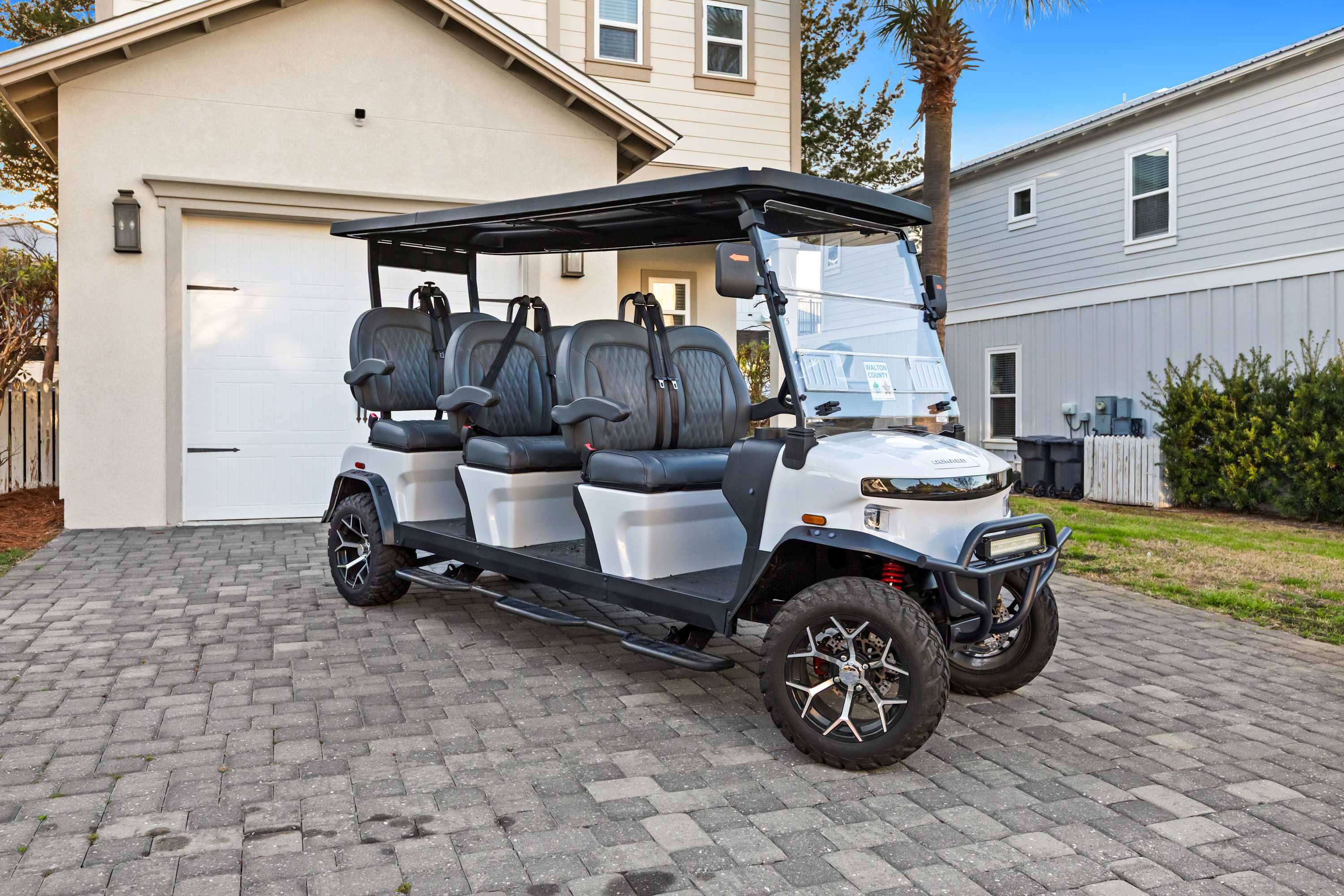 Sleeps 15 Walk to Beach  6-Seat Golf Cart