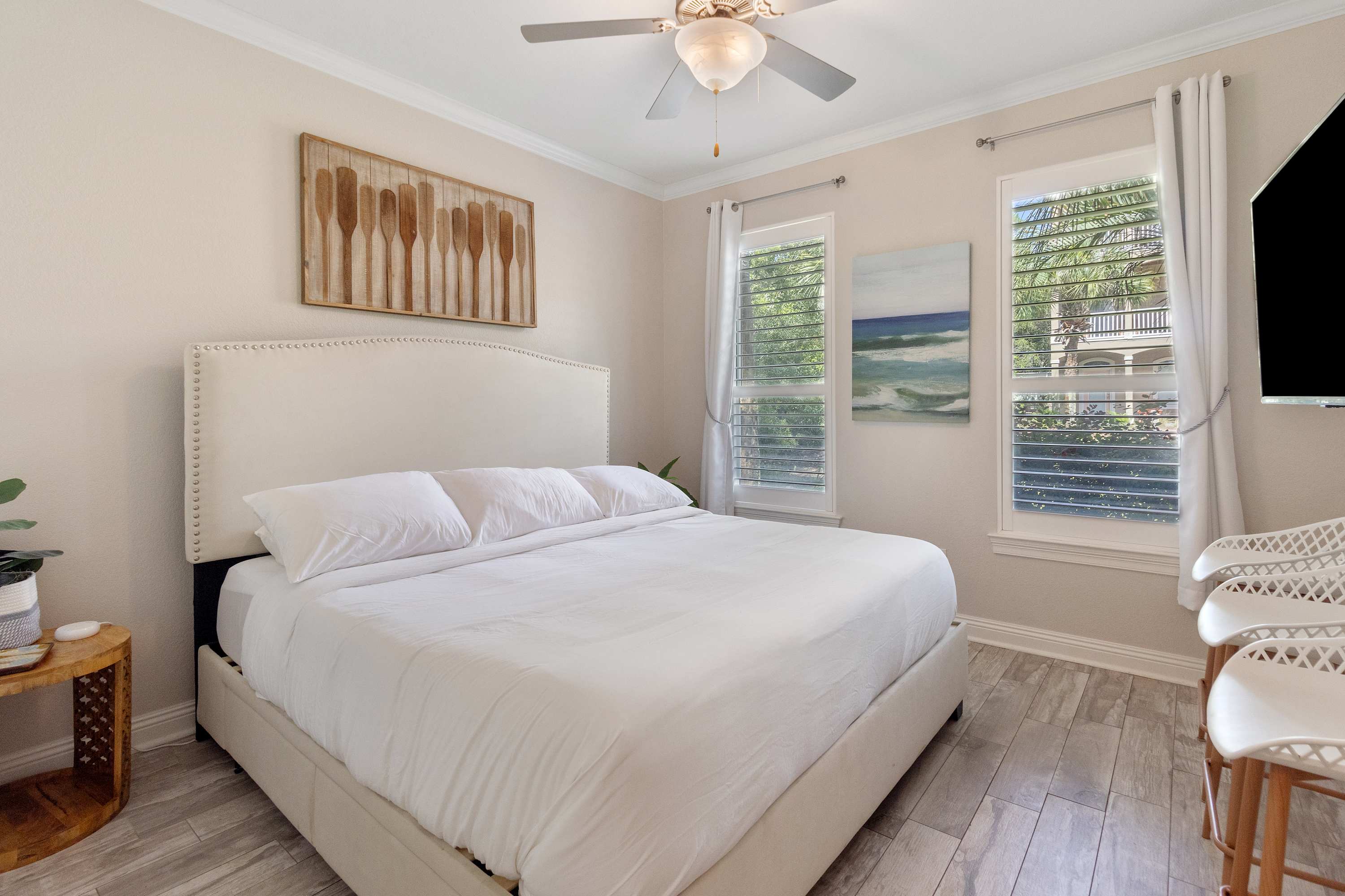 30A Gem | Fire Pit + Modern Decor