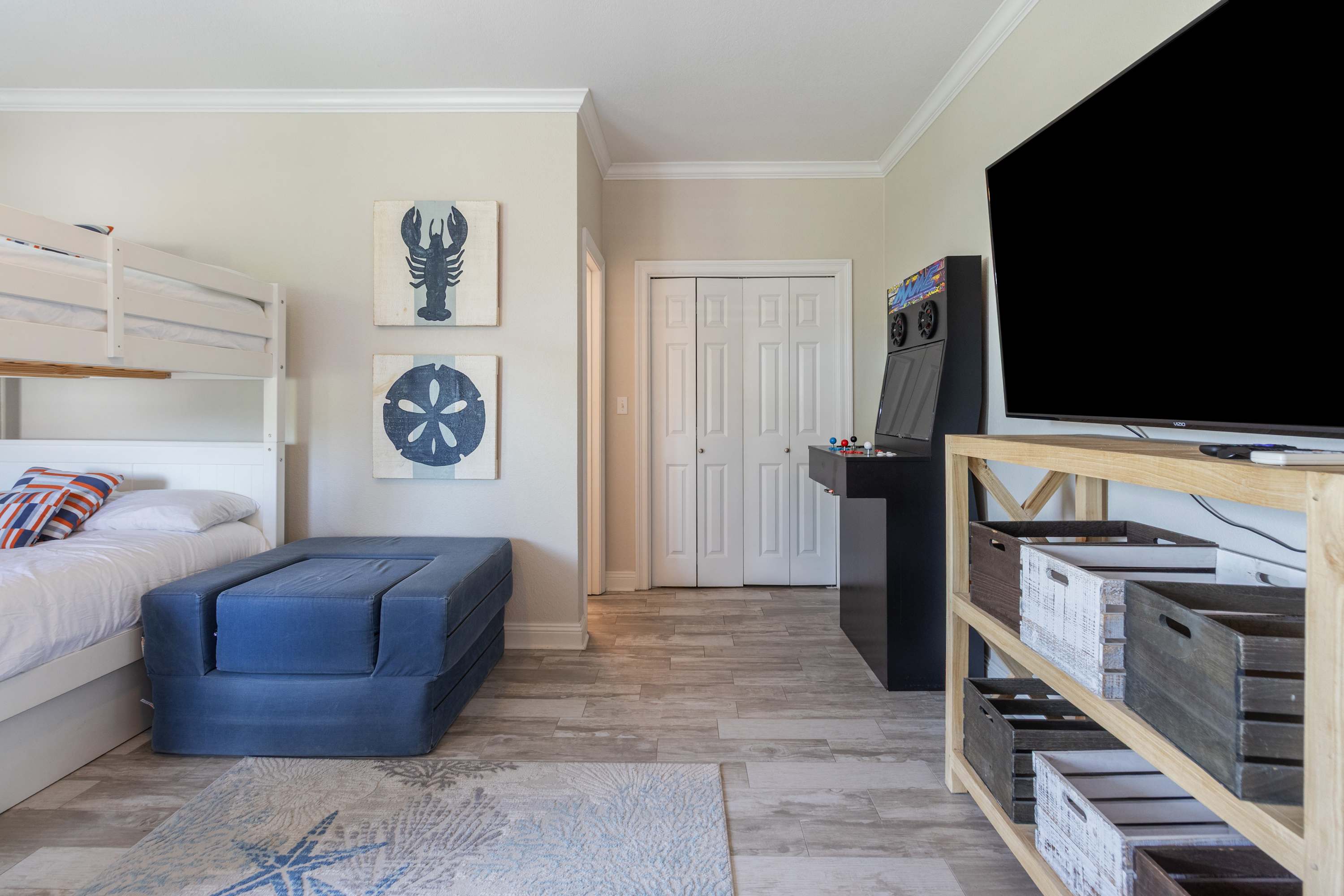 30A Gem | Fire Pit + Modern Decor