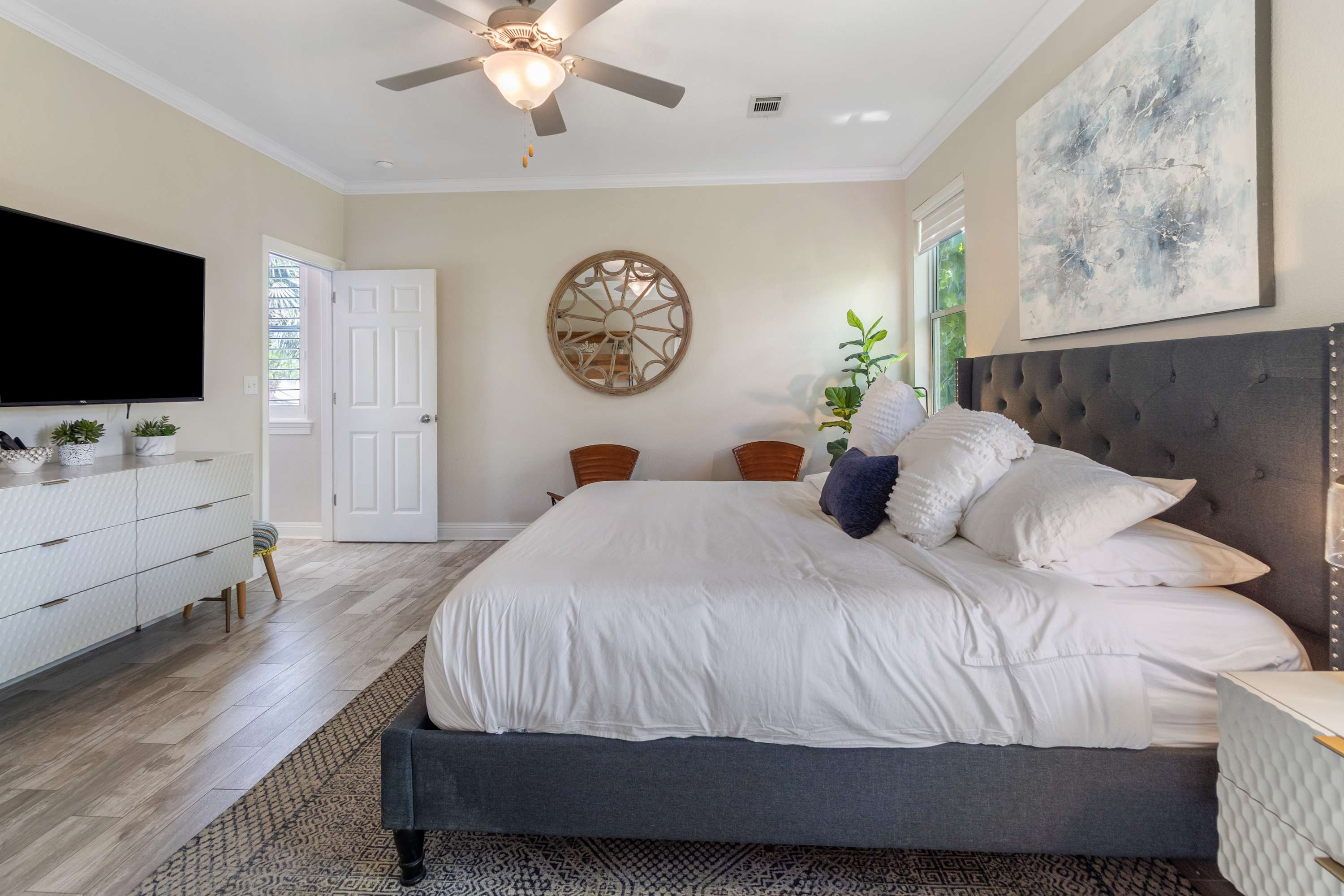 30A Gem | Fire Pit + Modern Decor