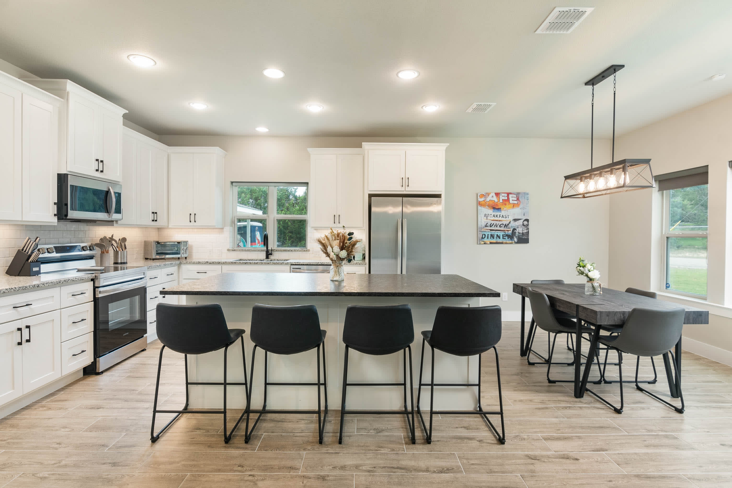 Southern Hillcountry Hideaway | Photo 11